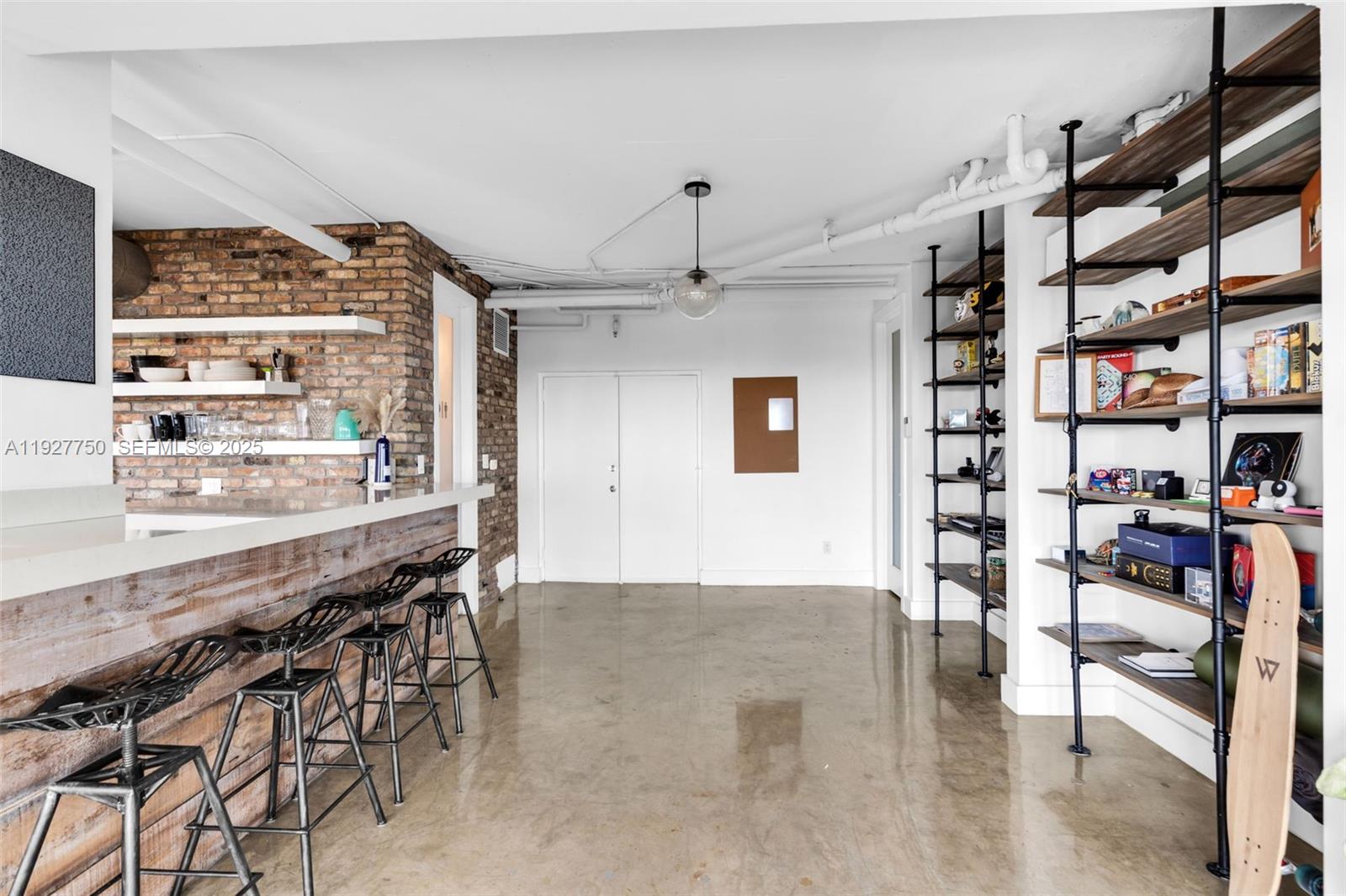 5701 Biscayne Blvd #PH-9 Miami, FL 33137