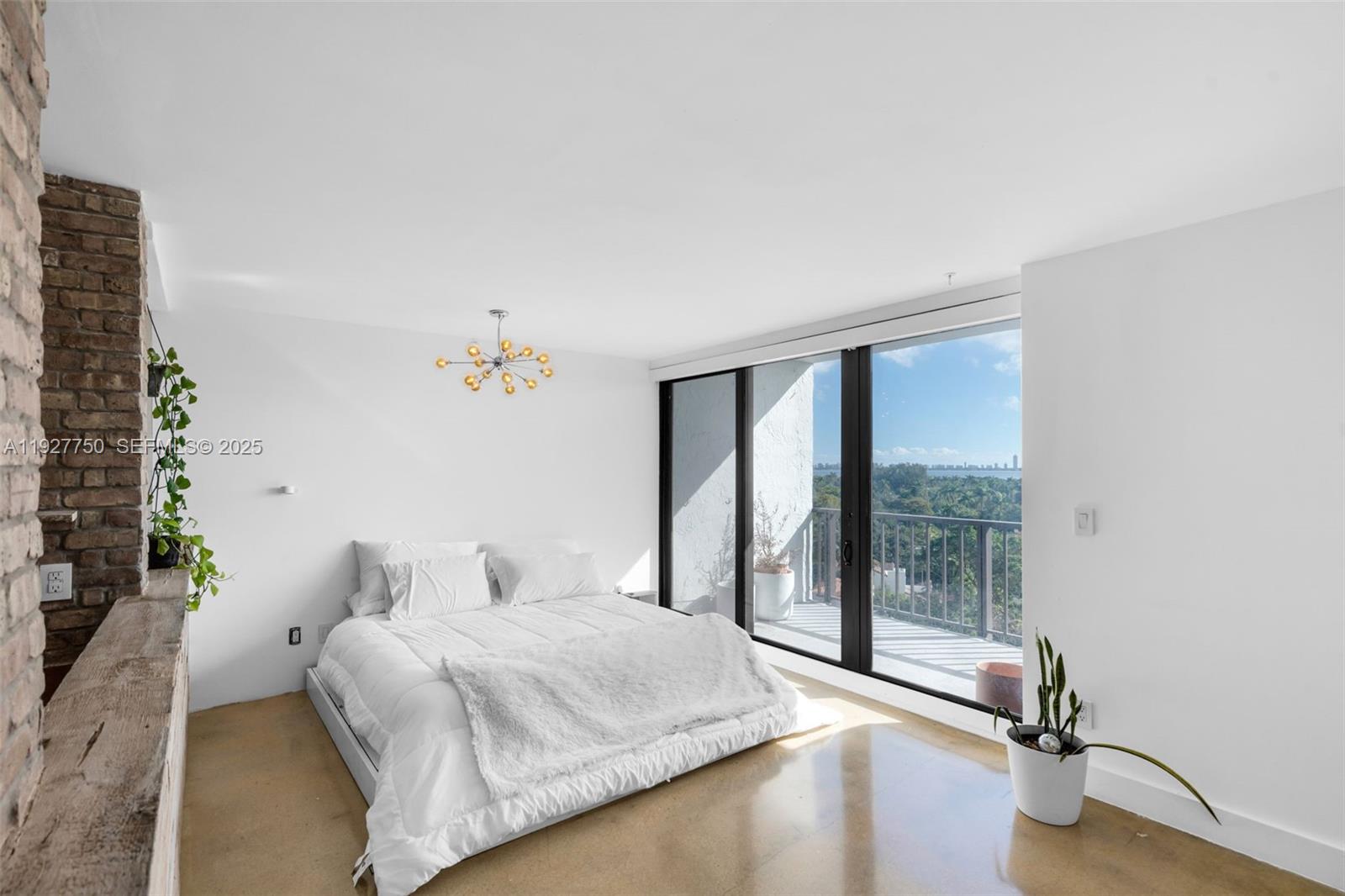 5701 Biscayne Blvd #PH-9 Miami, FL 33137