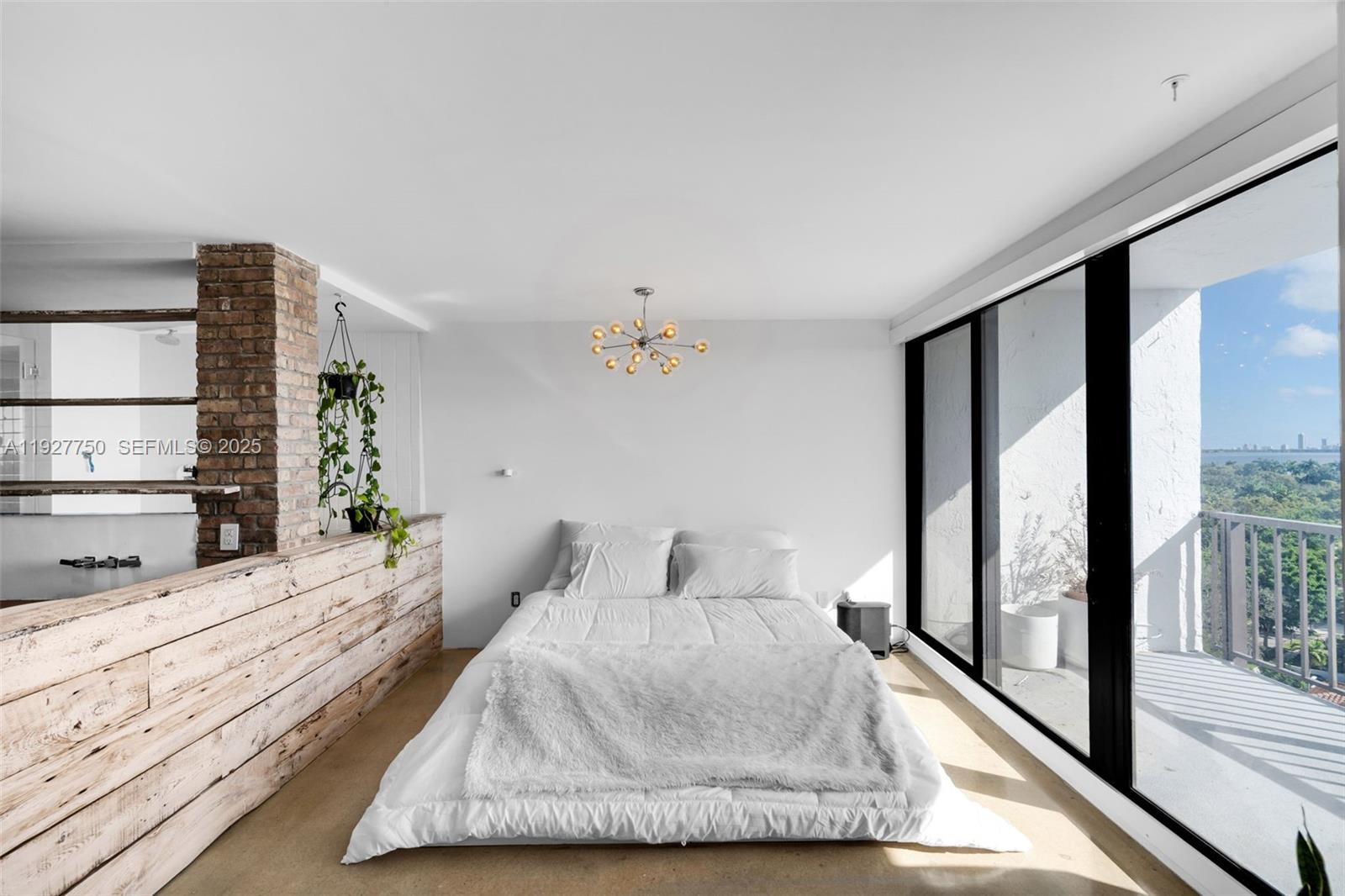 5701 Biscayne Blvd #PH-9 Miami, FL 33137