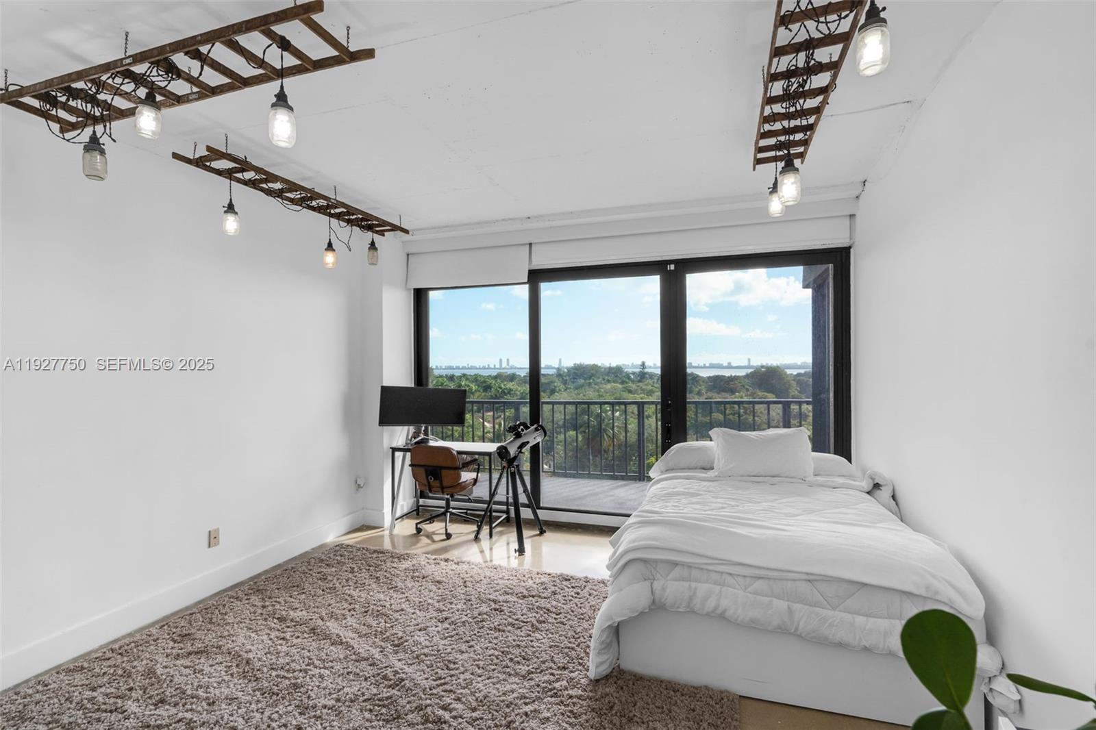 5701 Biscayne Blvd #PH-9 Miami, FL 33137