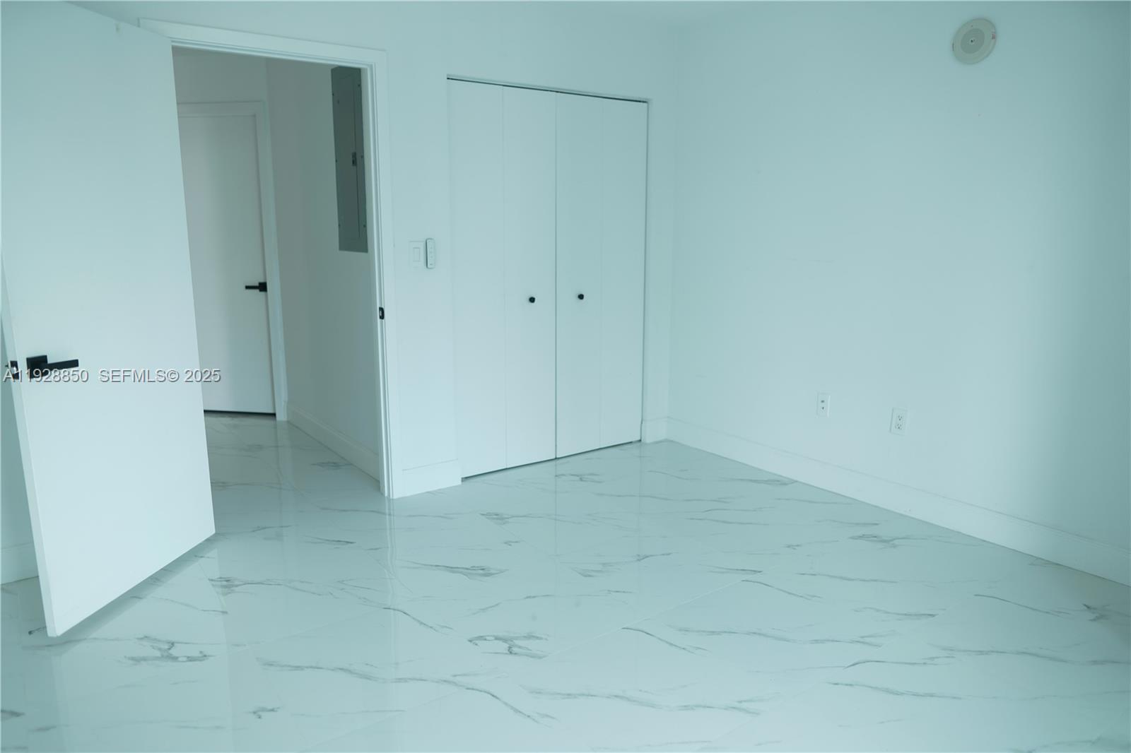 image Axis on Brickell North16