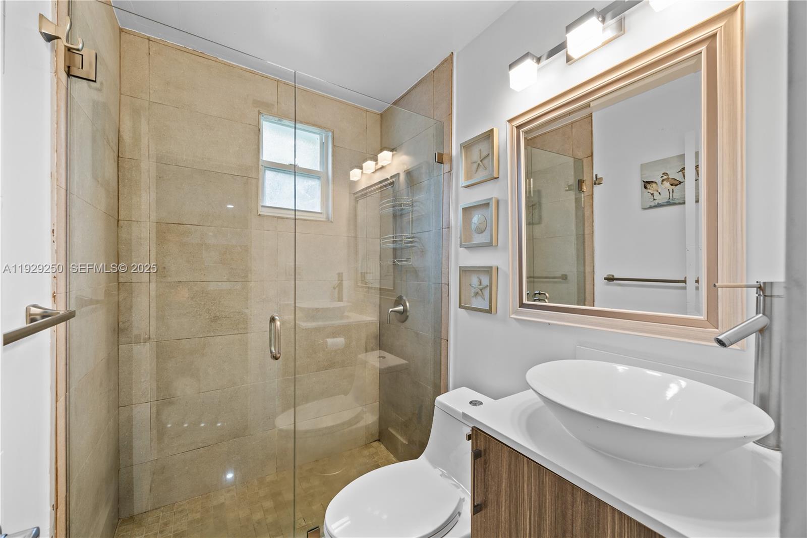 2520 SW 13th St Miami, FL 33145