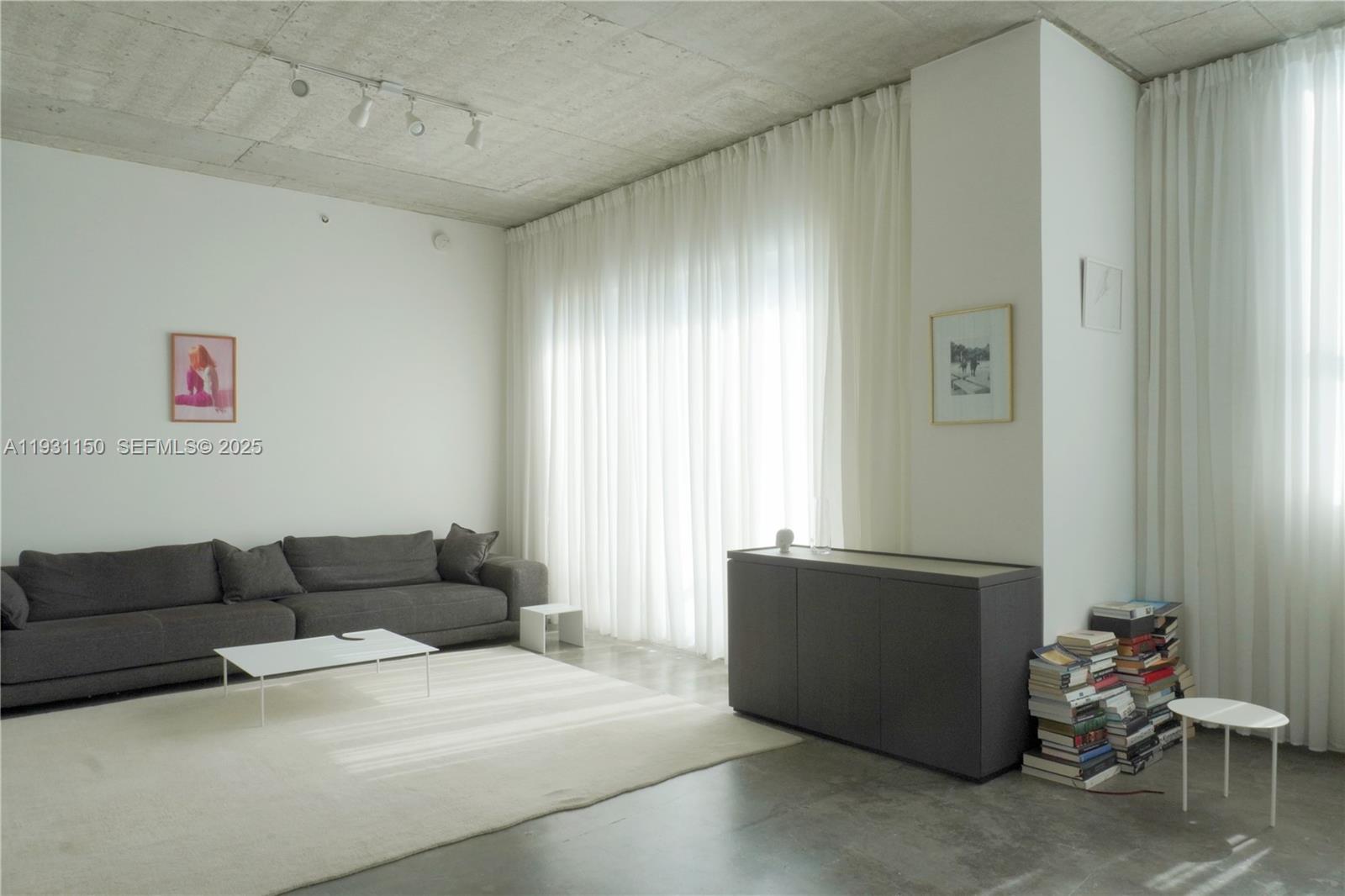 133 NE 2nd Ave #1608