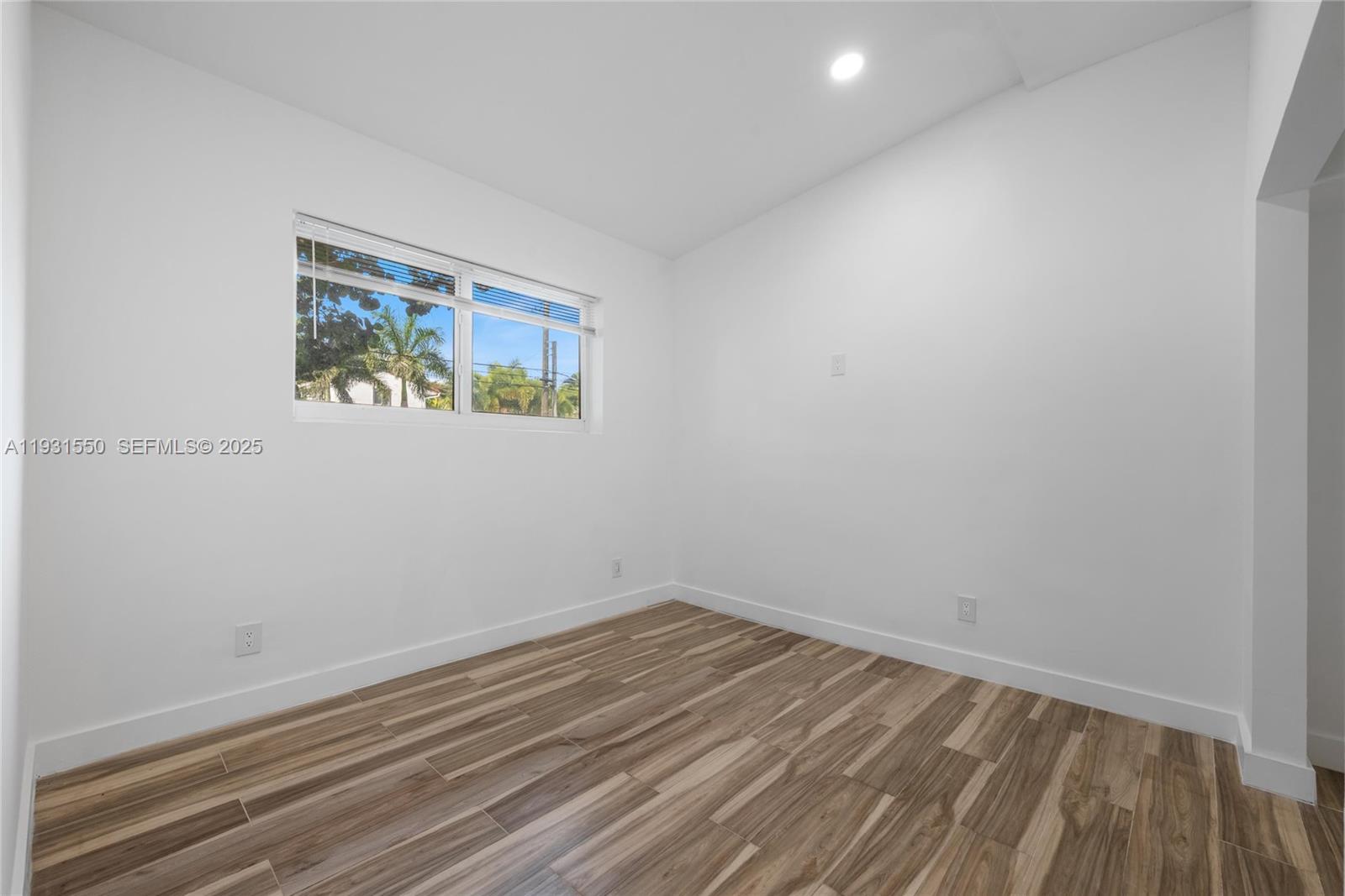 1001 NE 82nd St Miami, FL 33138