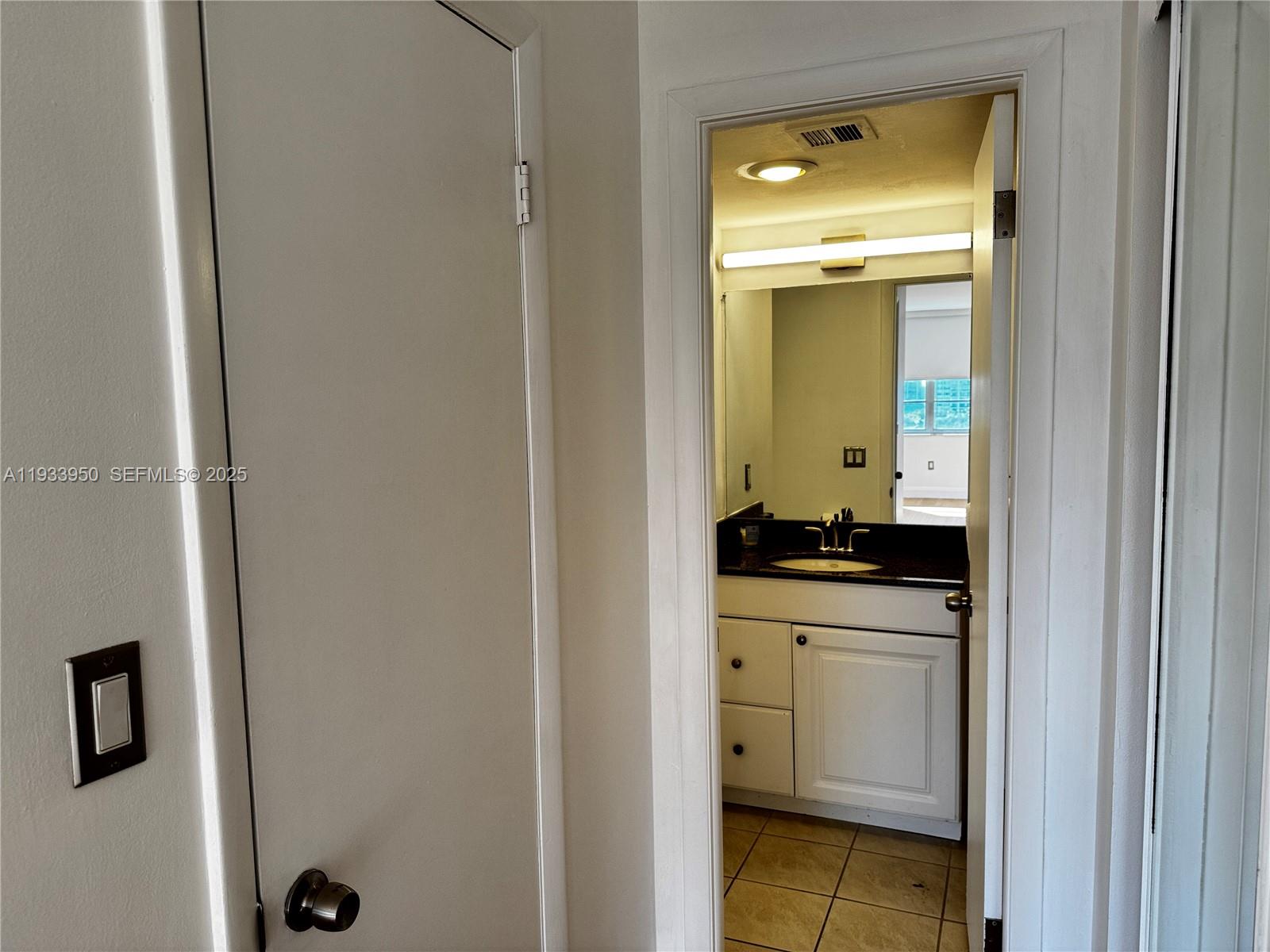 2851 NE 183rd St #1007E Aventura, FL 33160