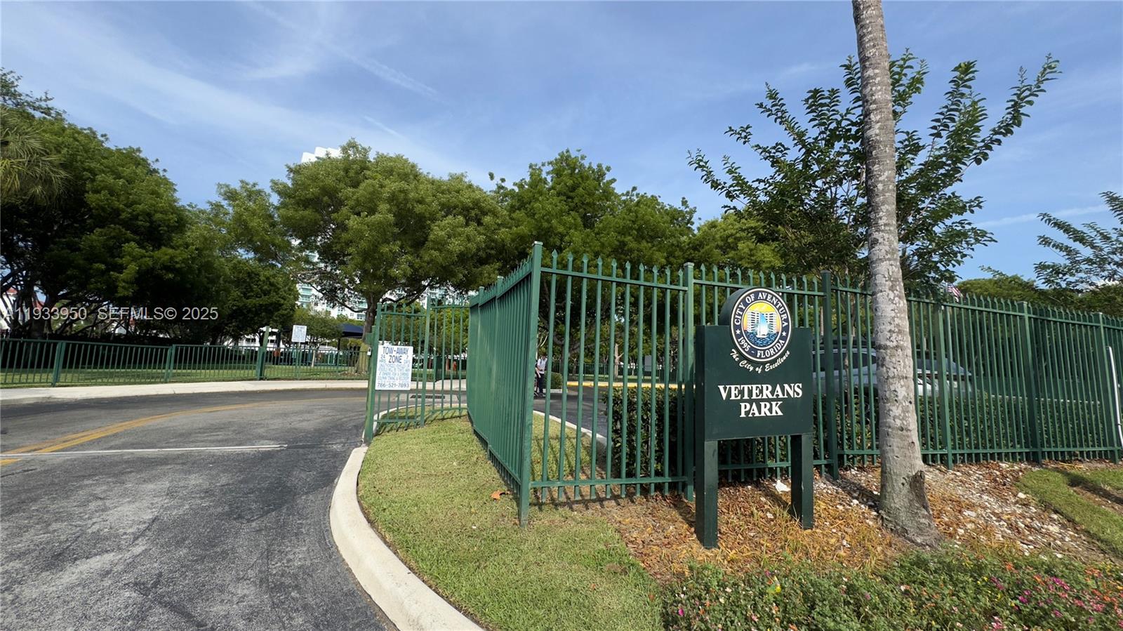 2851 NE 183rd St #1007E Aventura, FL 33160