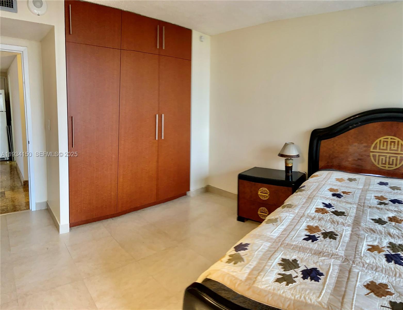 image Winston Towers 30015