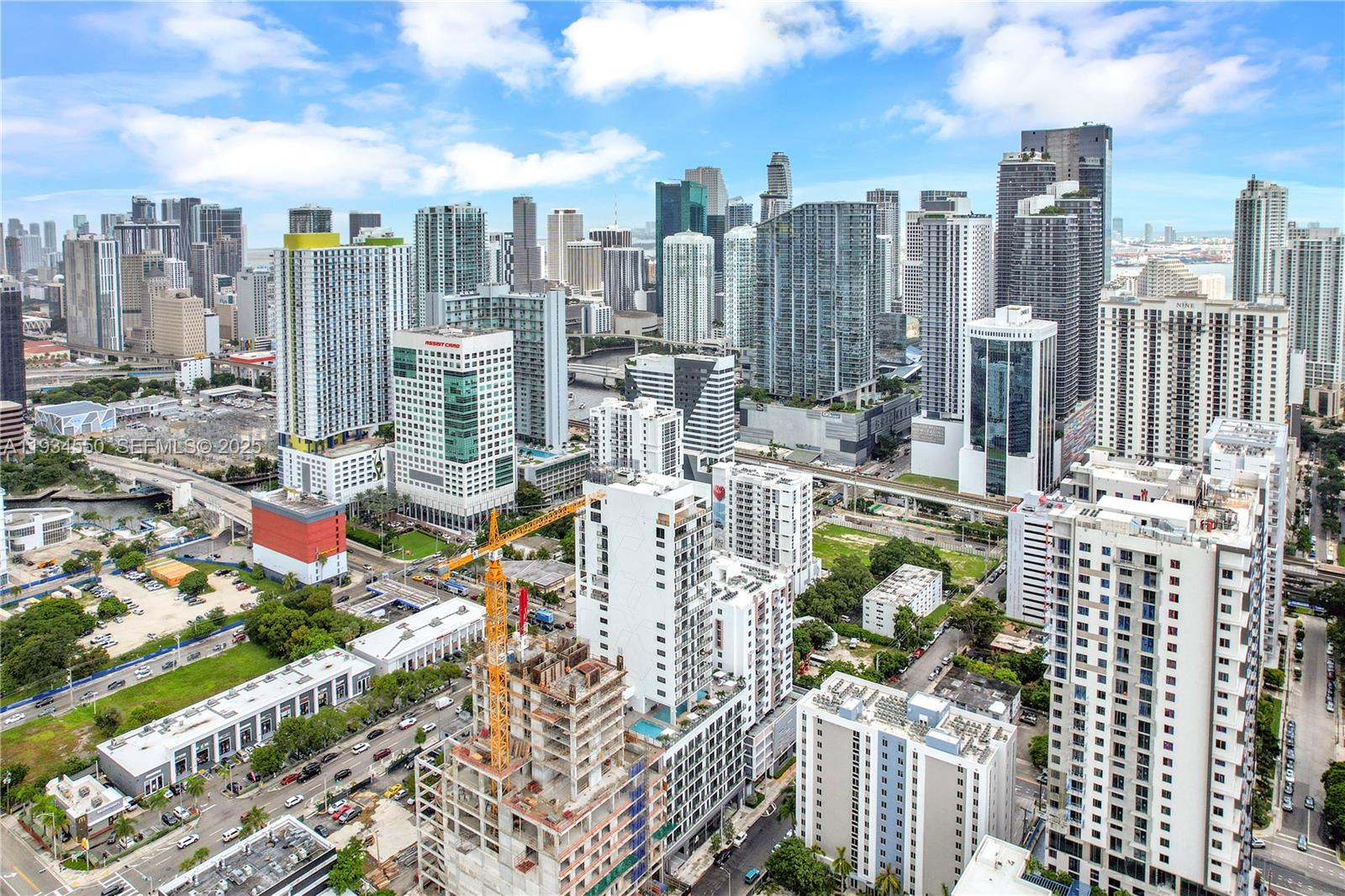 image Smart Brickell III1