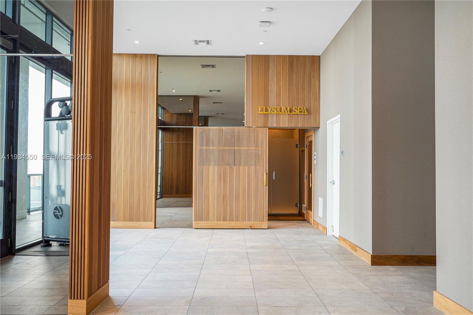 image Smart Brickell III50