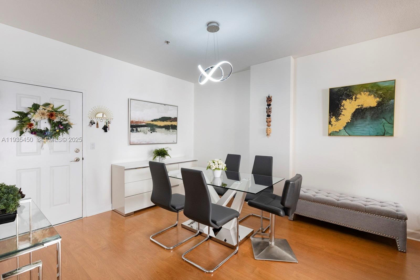 8395 SW 73rd Ave #521 Miami, FL 33143