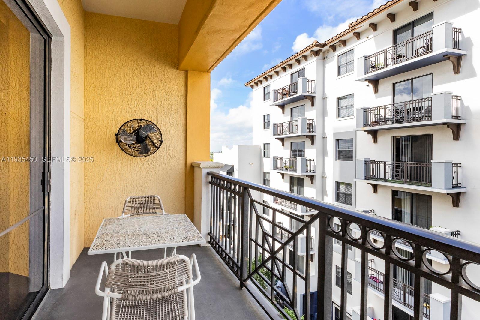 8395 SW 73rd Ave #521 Miami, FL 33143