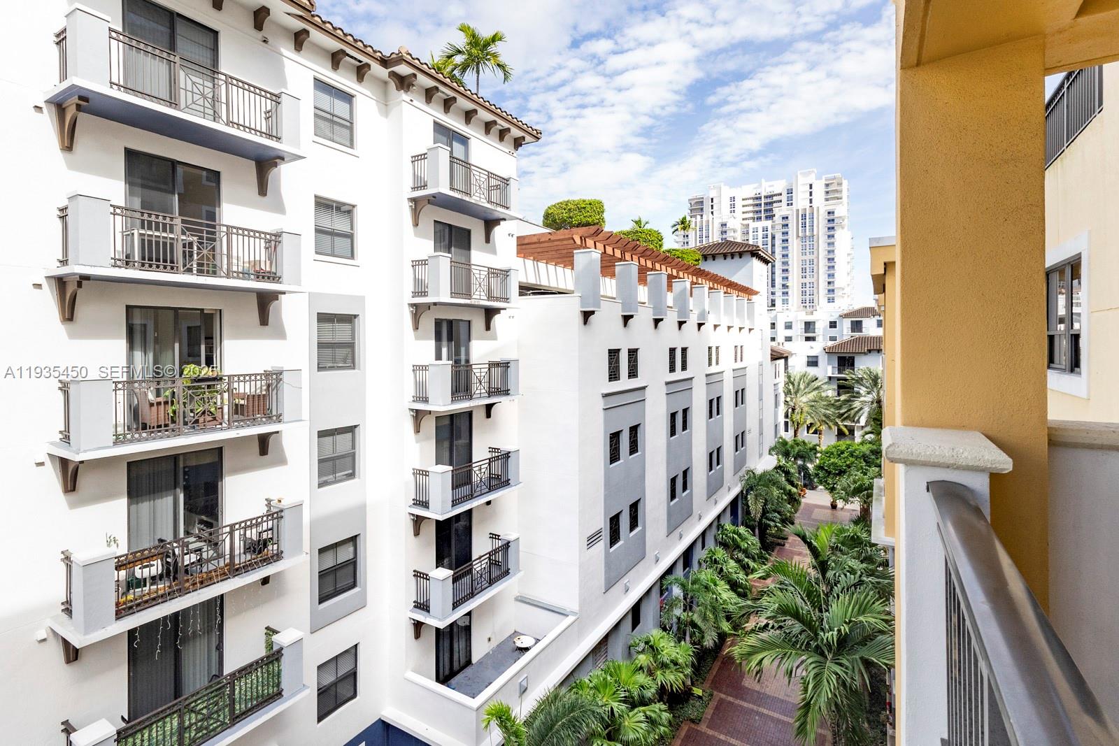 8395 SW 73rd Ave #521 Miami, FL 33143