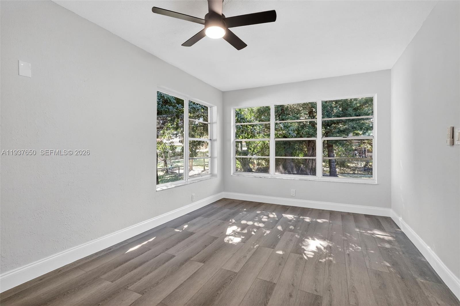 870 NE 144th St North Miami, FL 33161