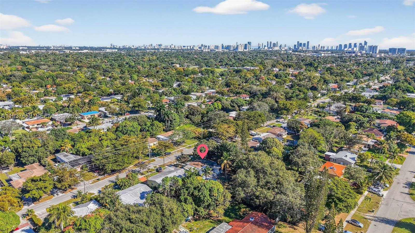 870 NE 144th St North Miami, FL 33161