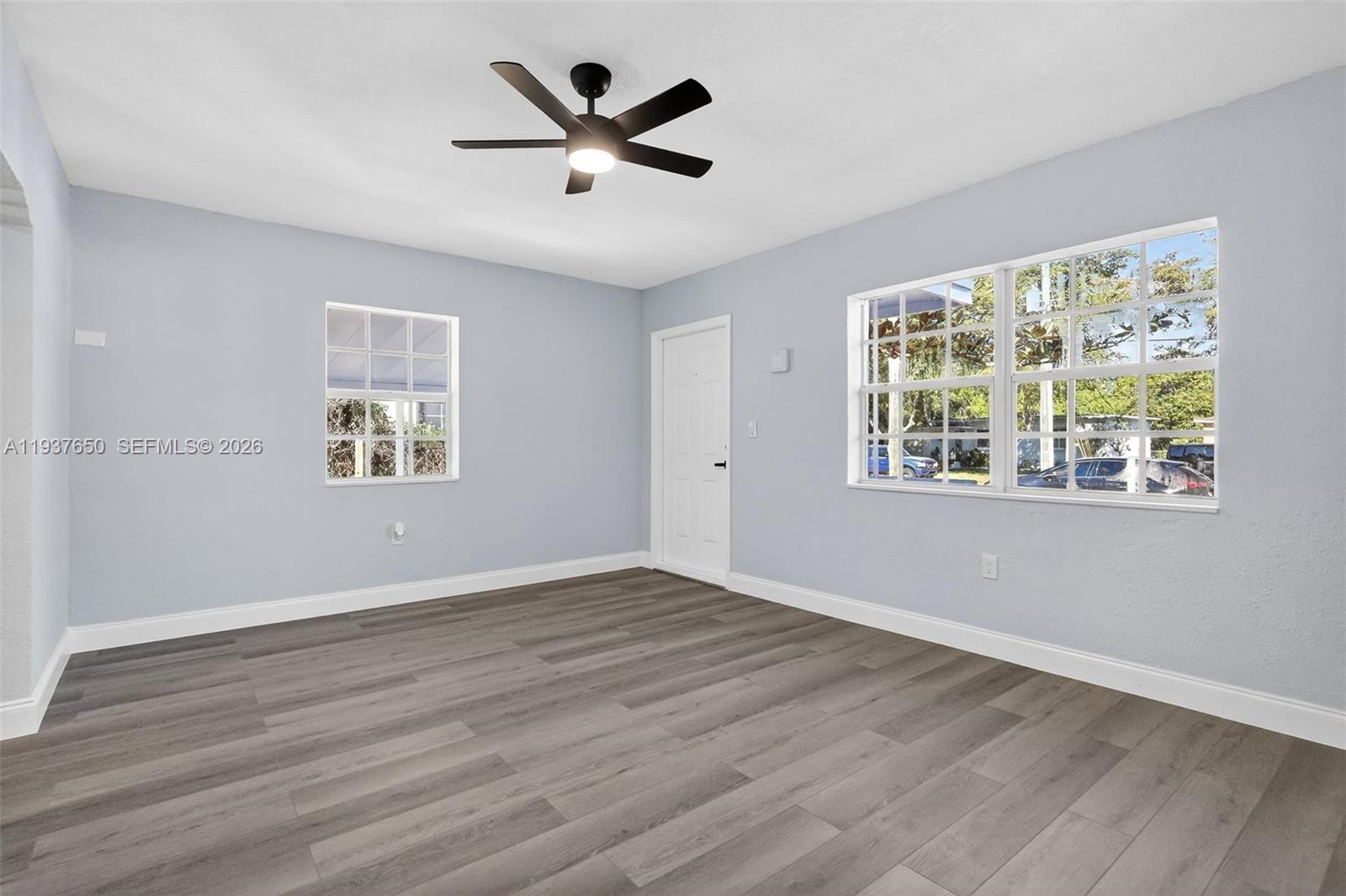 870 NE 144th St North Miami, FL 33161