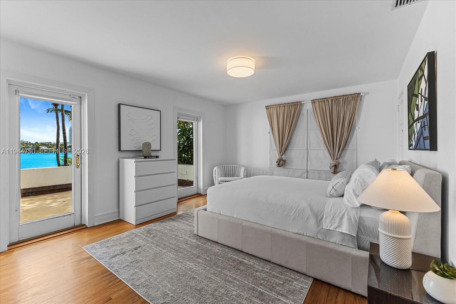 333 E Rivo Alto Dr Miami Beach, FL 33139