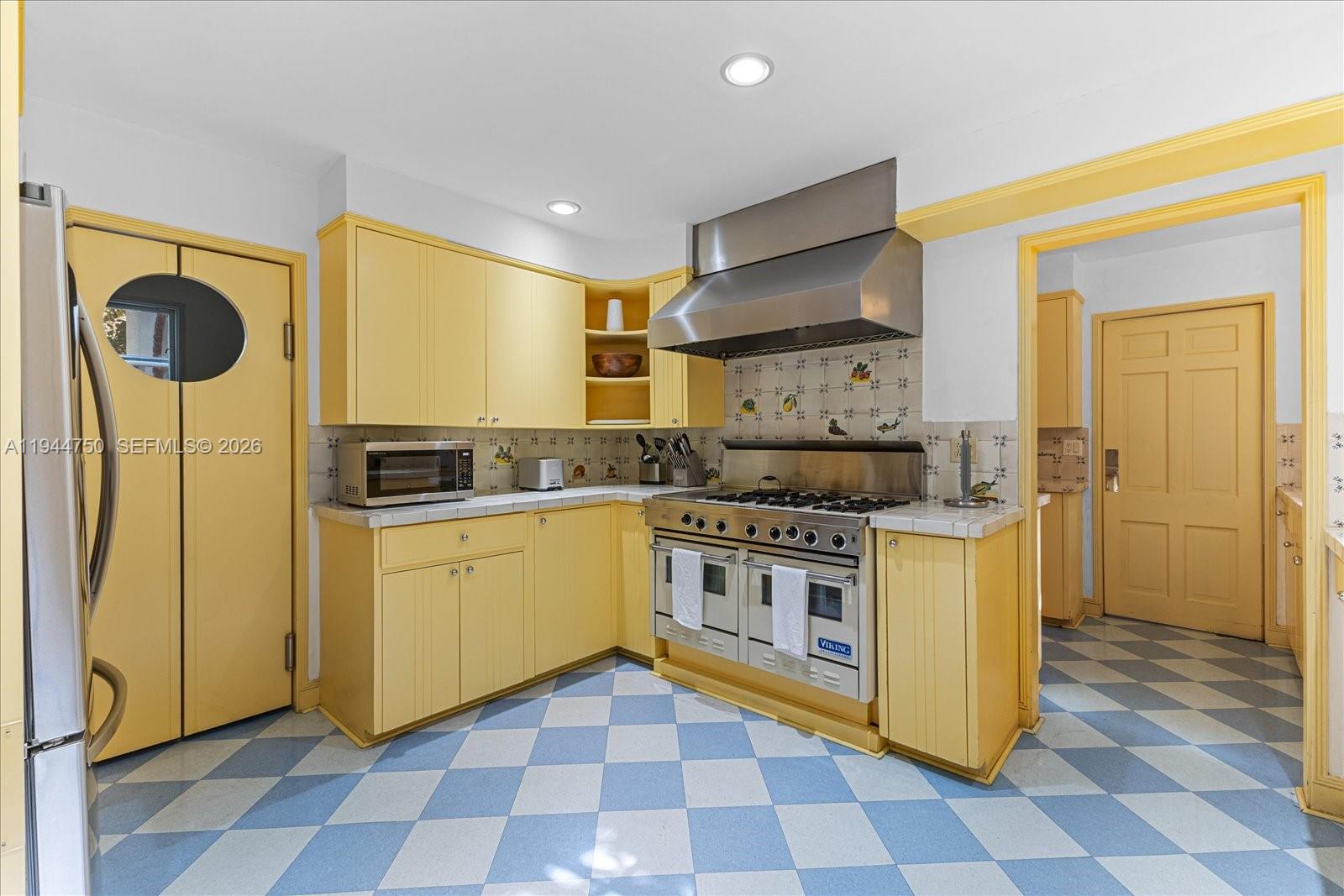 333 E Rivo Alto Dr Miami Beach, FL 33139