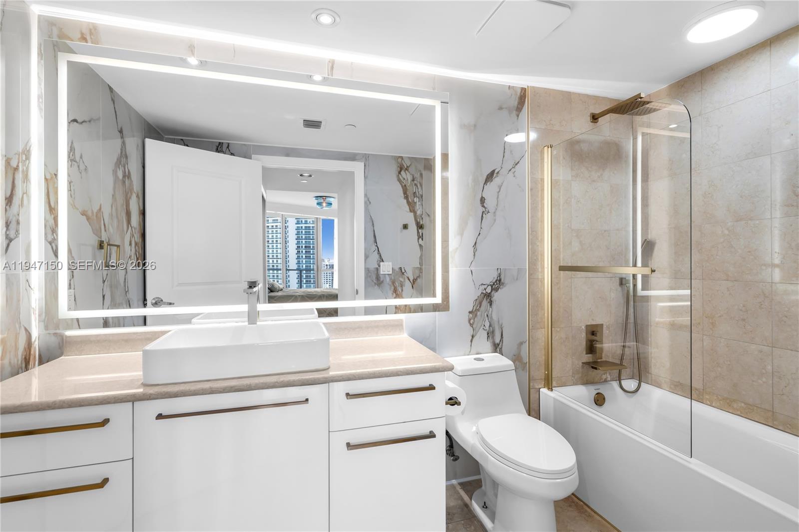 3101 S Ocean Dr #2605 Hollywood, FL 33019