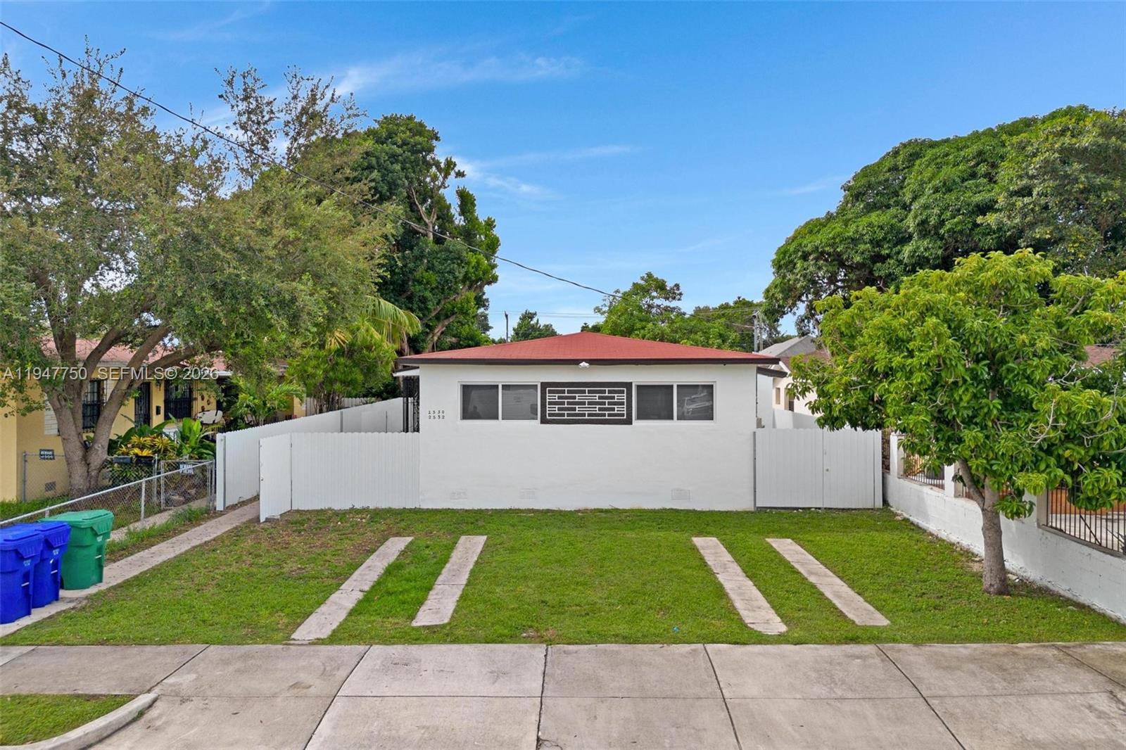 2532 SW 16th Ter #STUDIO