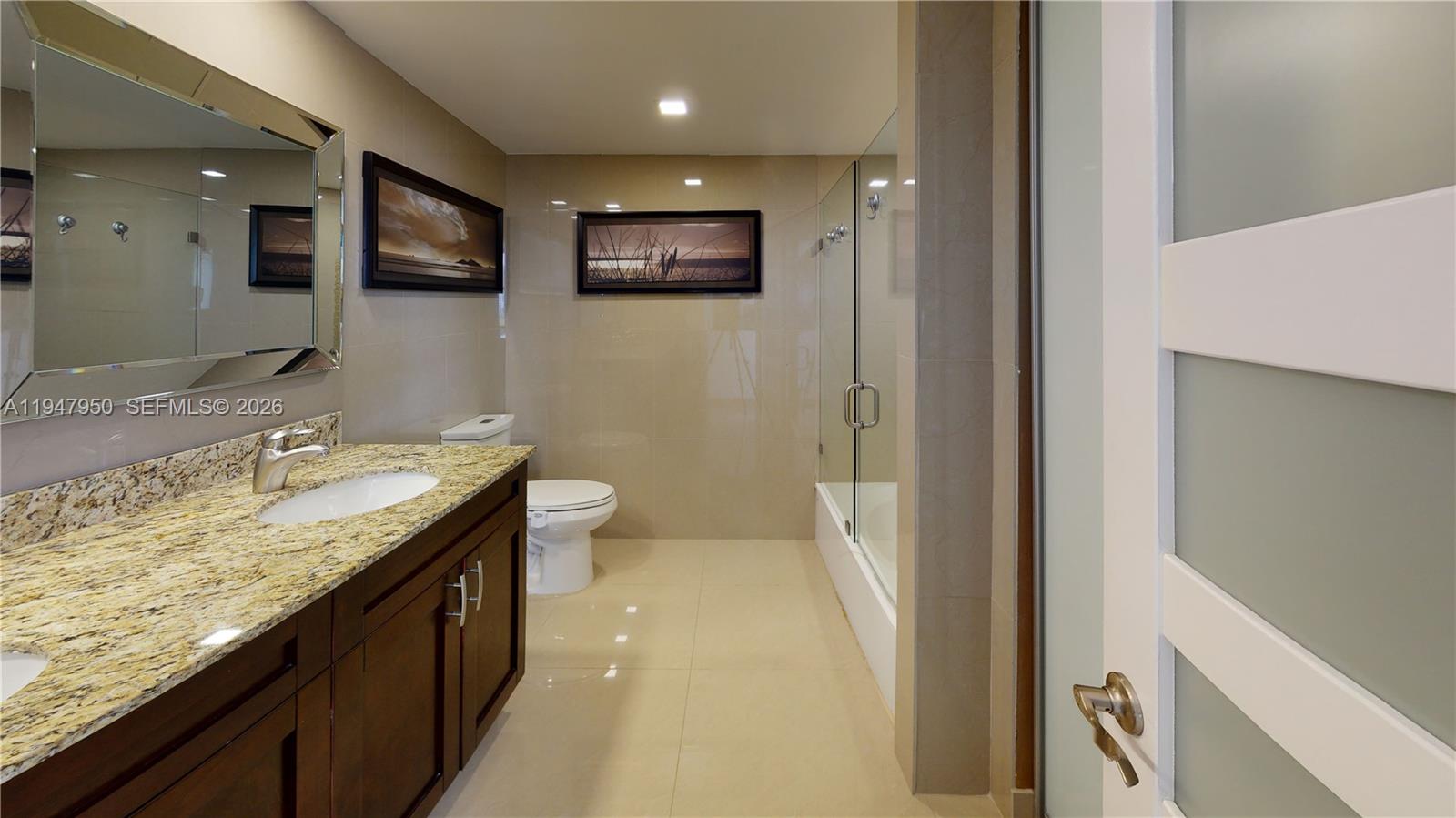 800 Parkview Dr #709 Hallandale Beach, FL 33009