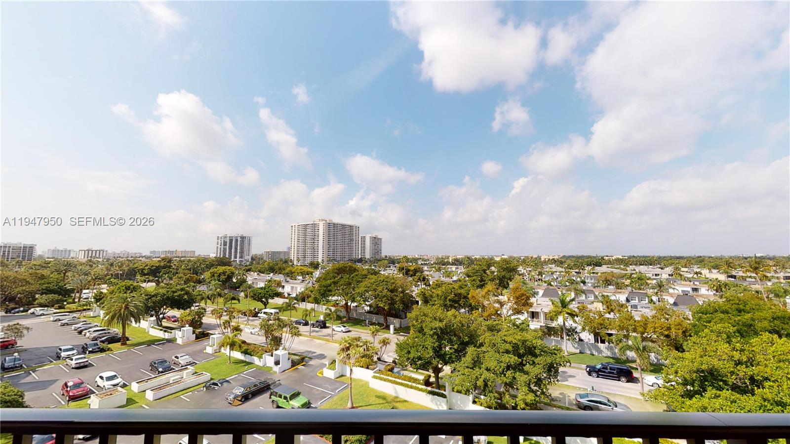 800 Parkview Dr #709 Hallandale Beach, FL 33009