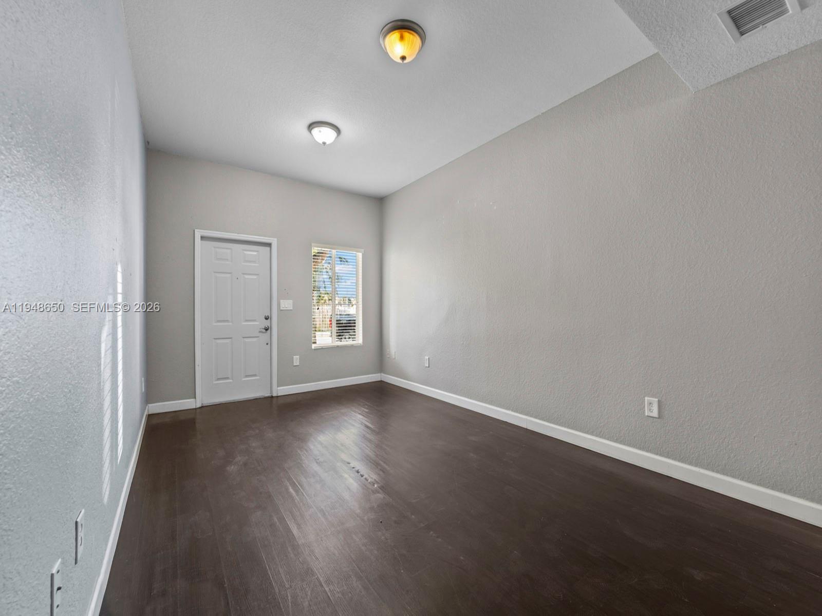 18241 SW 108th Pl Miami, FL 33157