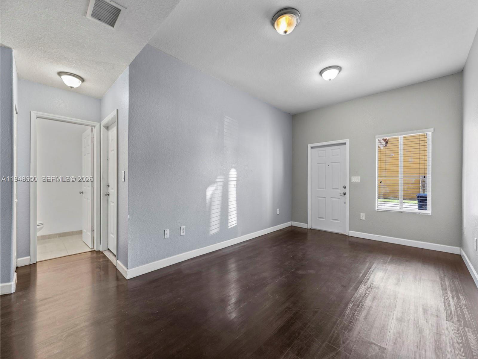 18241 SW 108th Pl Miami, FL 33157