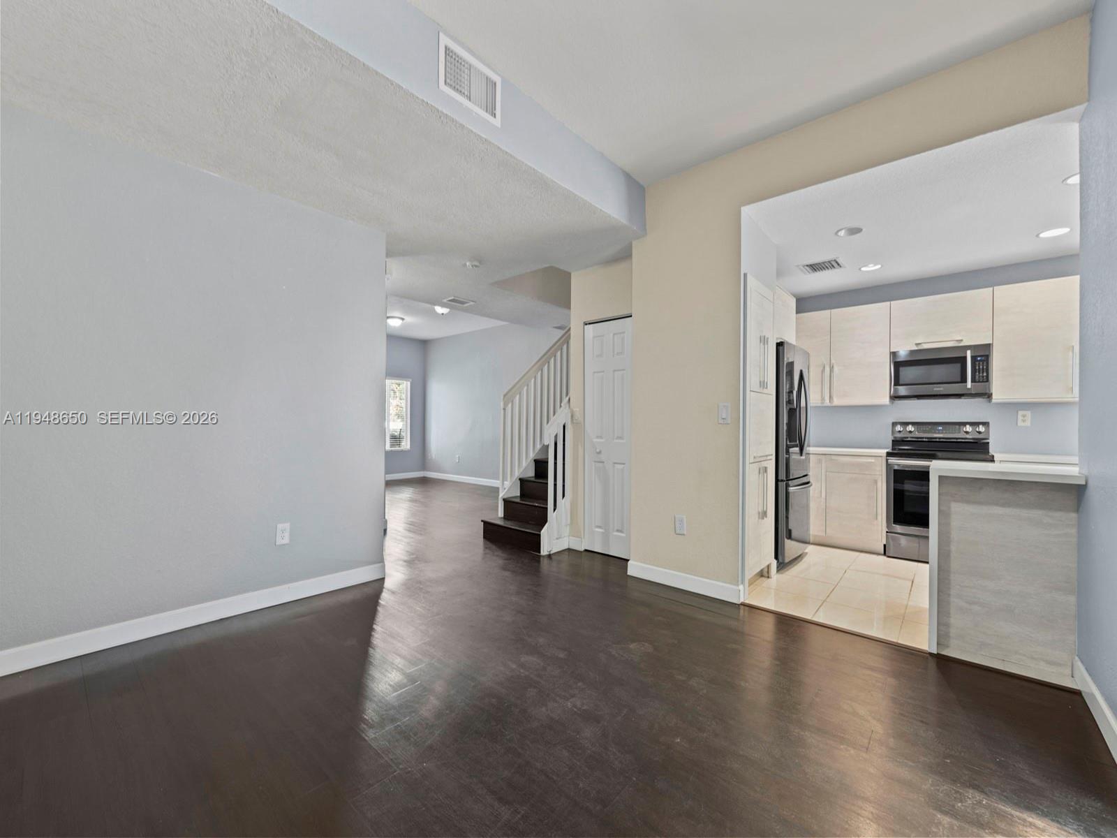 18241 SW 108th Pl Miami, FL 33157