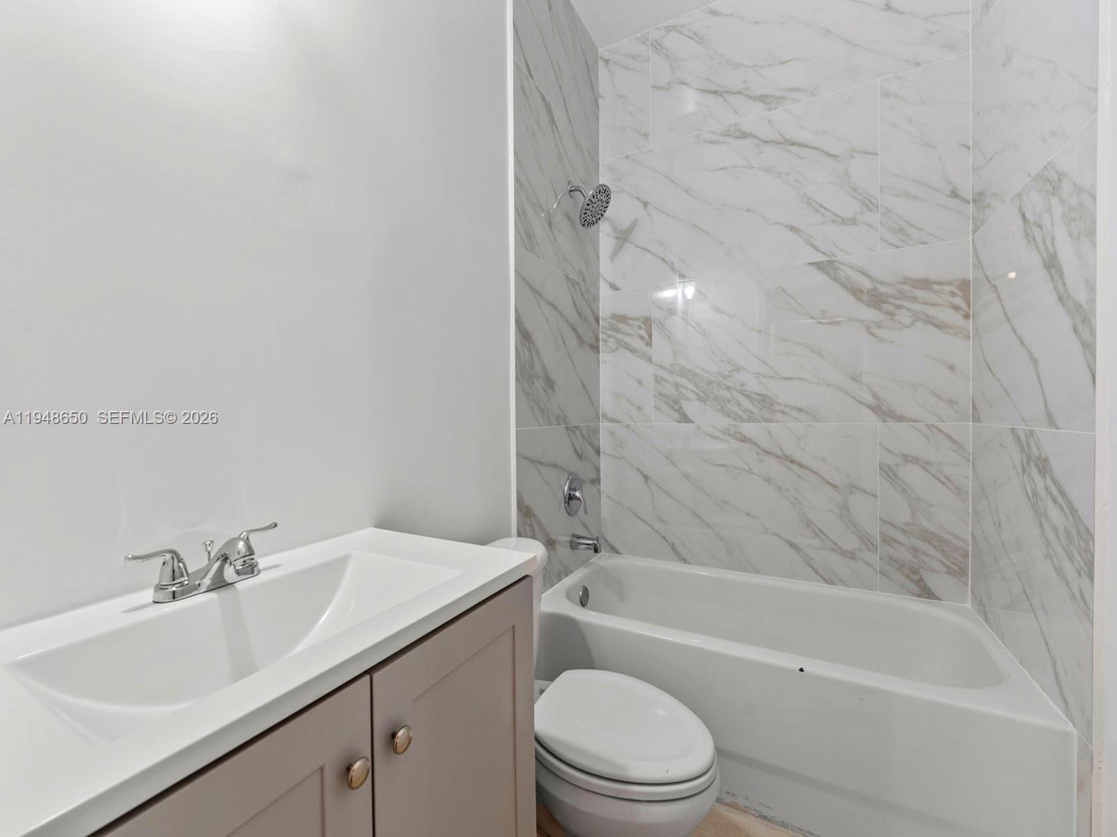 18241 SW 108th Pl Miami, FL 33157