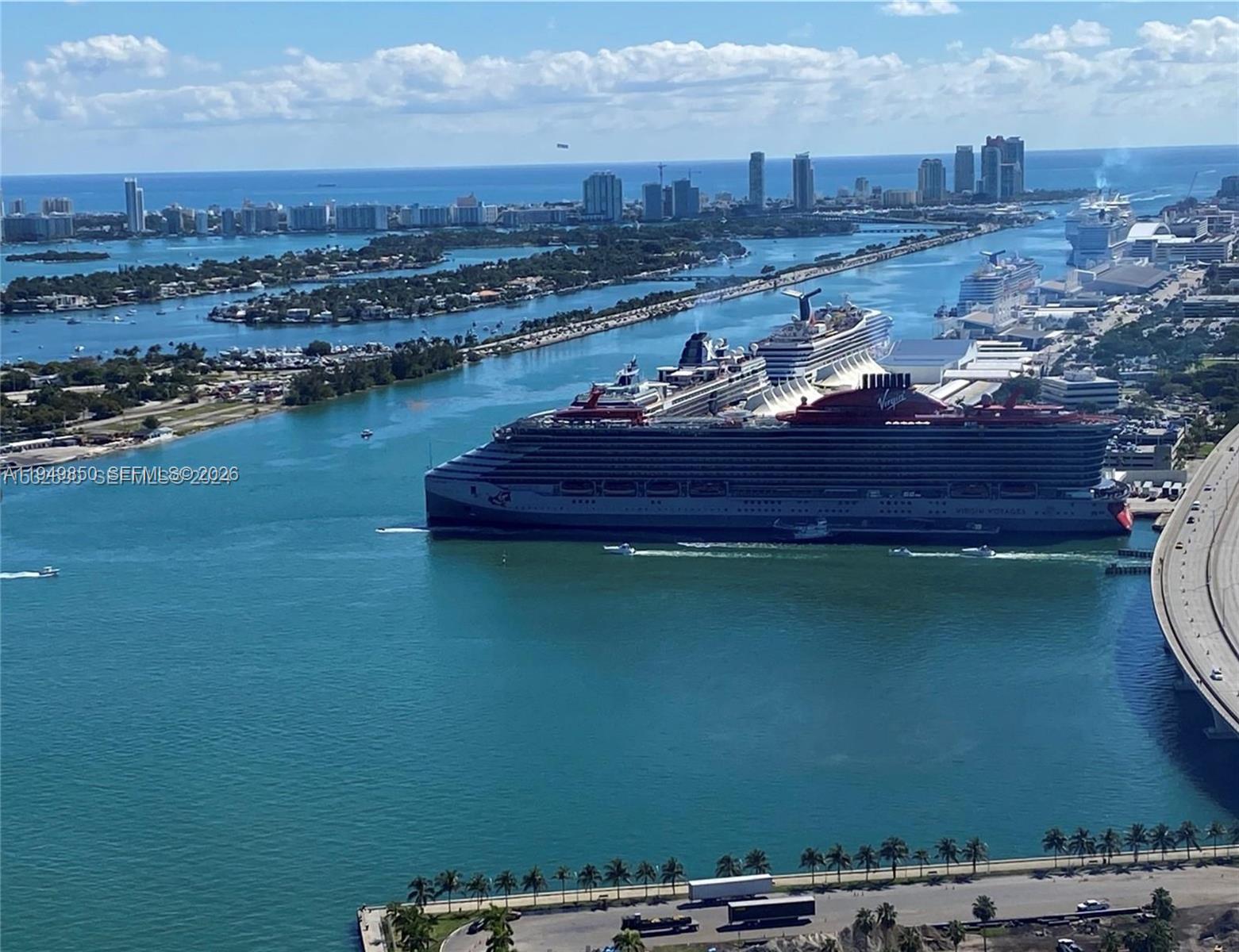 888 Biscayne Blvd #4806 Miami, FL 33132