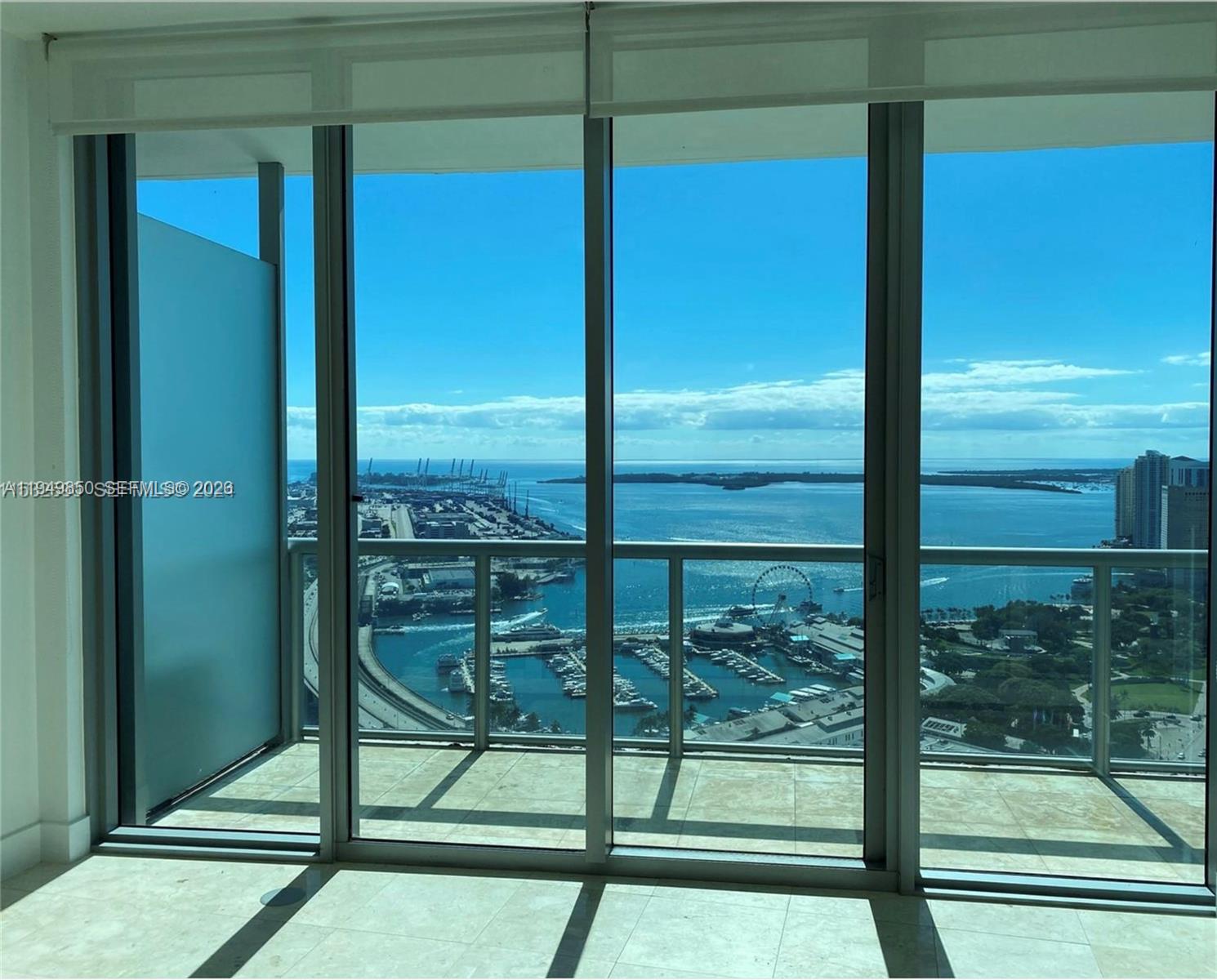 888 Biscayne Blvd #4806 Miami, FL 33132