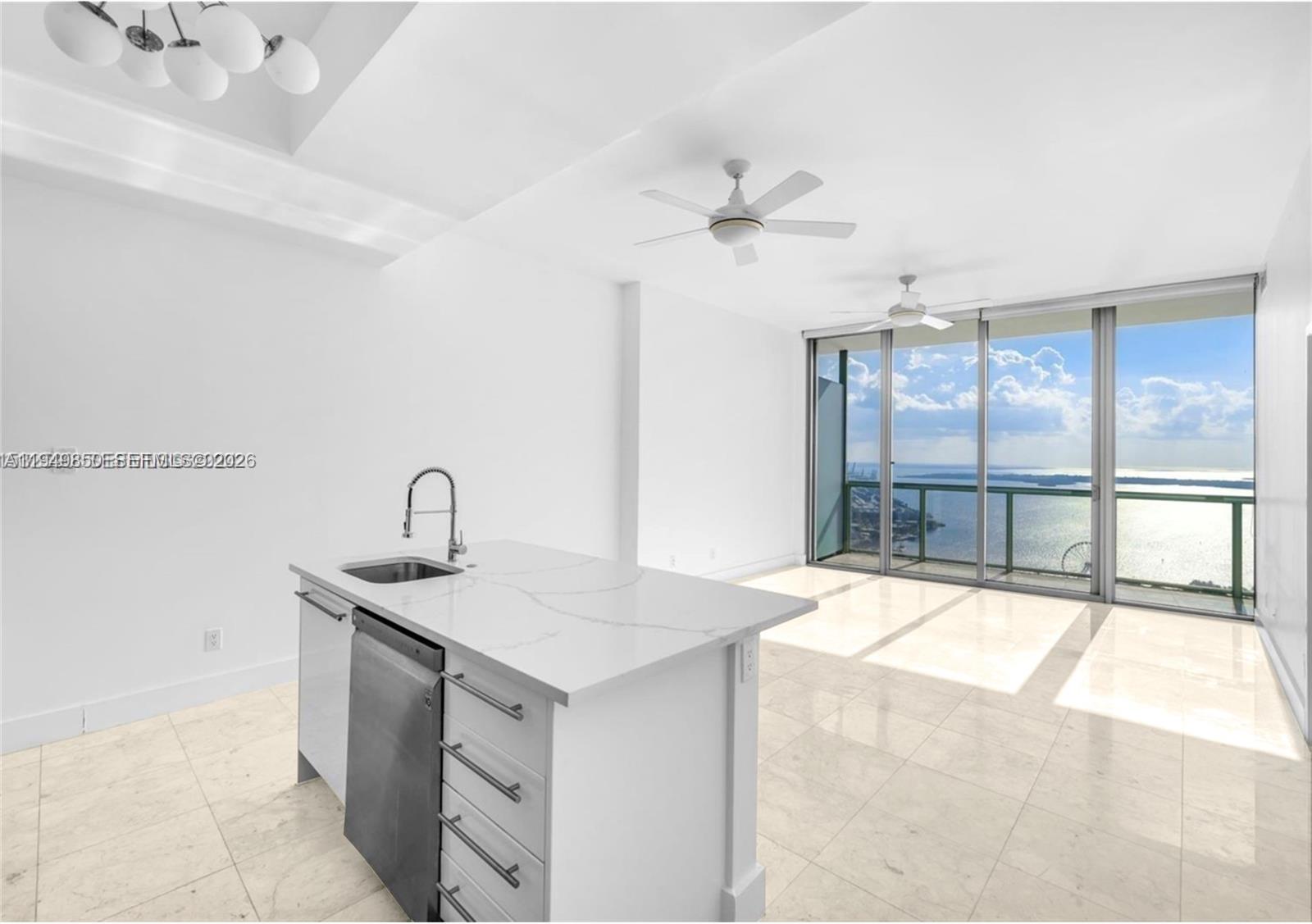888 Biscayne Blvd #4806 Miami, FL 33132