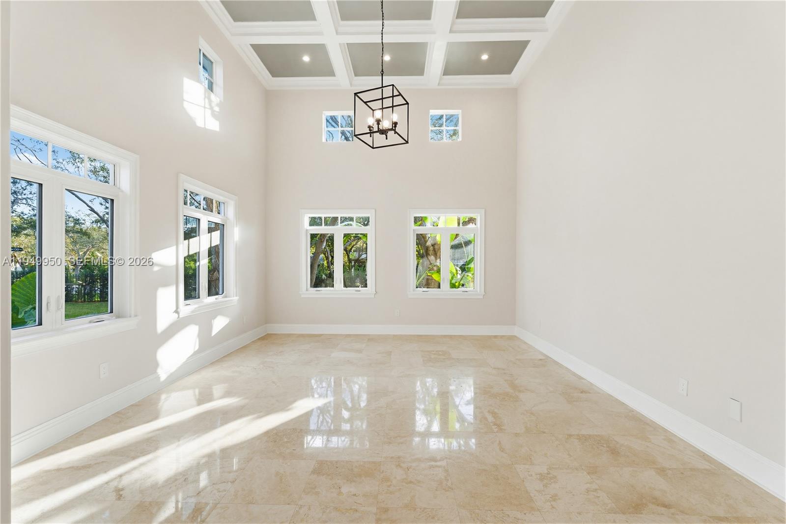 6200 SW 130th Ter Pinecrest, FL 33156