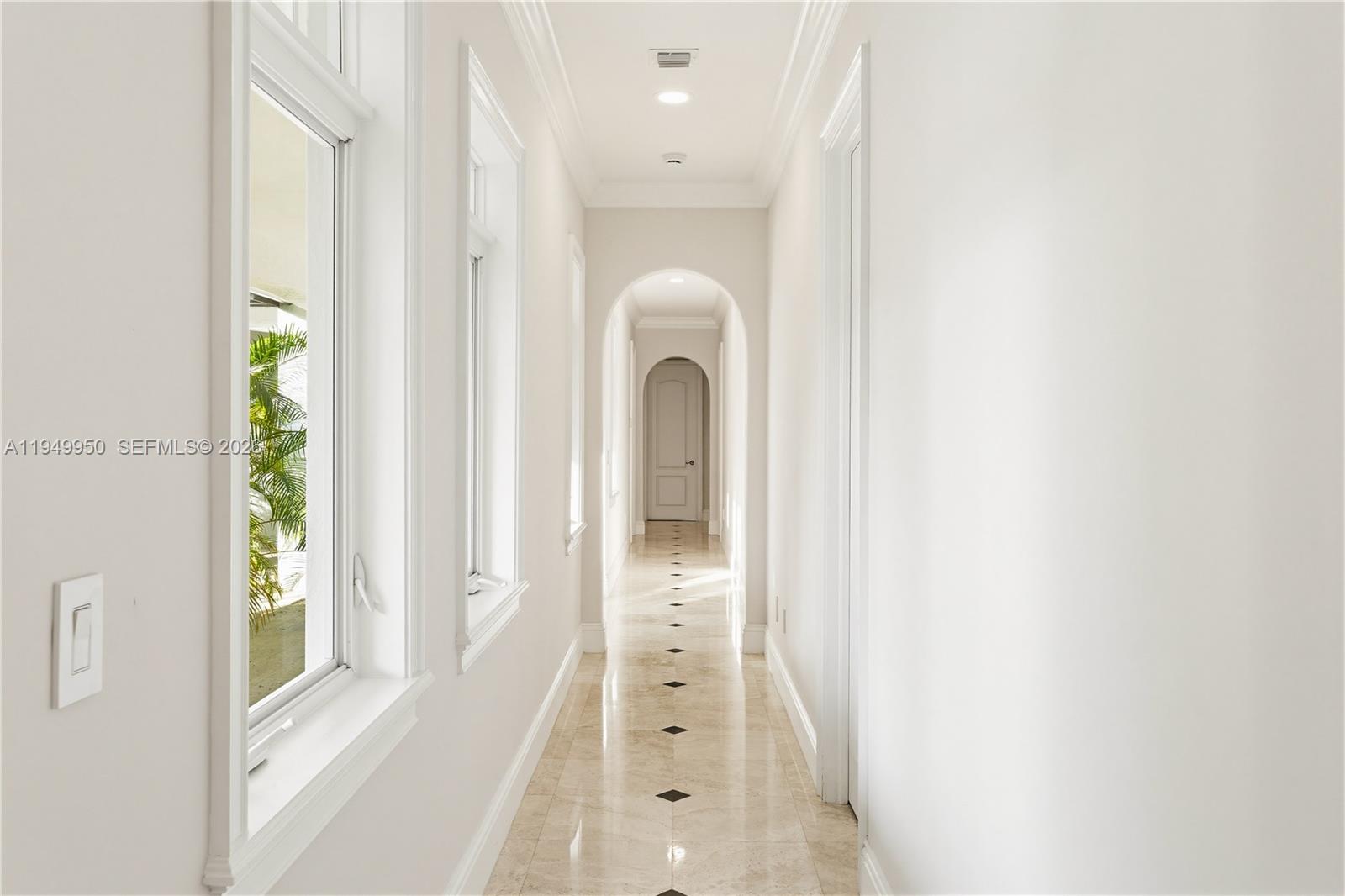 6200 SW 130th Ter Pinecrest, FL 33156