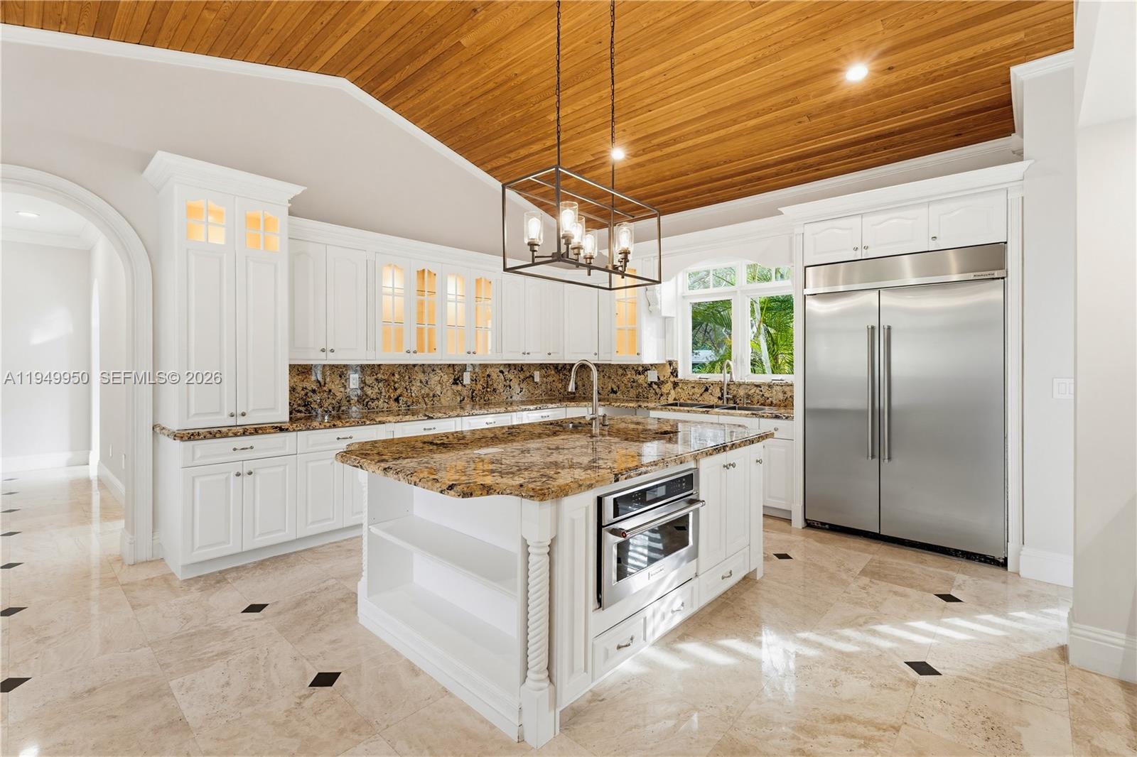 6200 SW 130th Ter Pinecrest, FL 33156