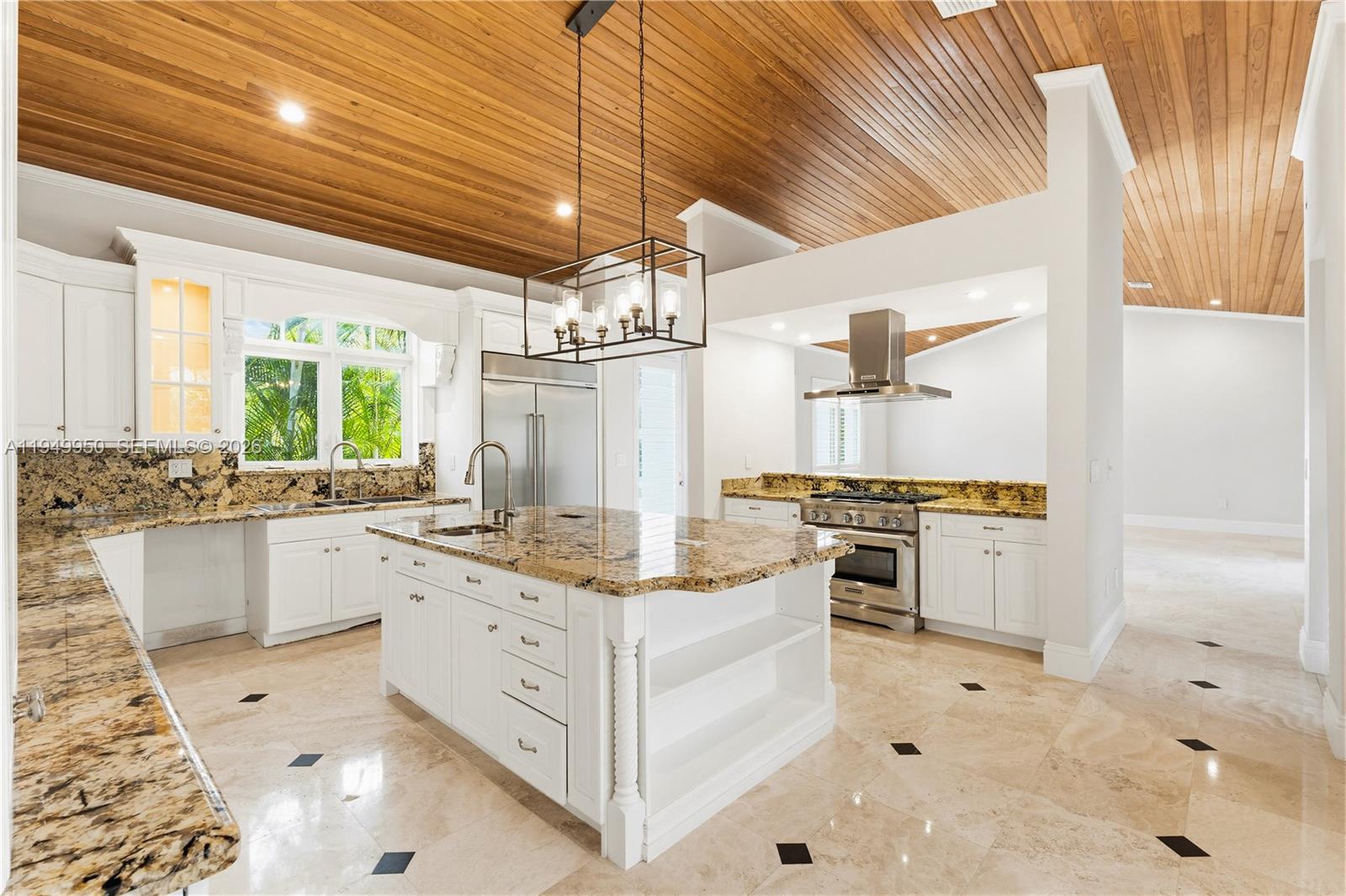 6200 SW 130th Ter Pinecrest, FL 33156