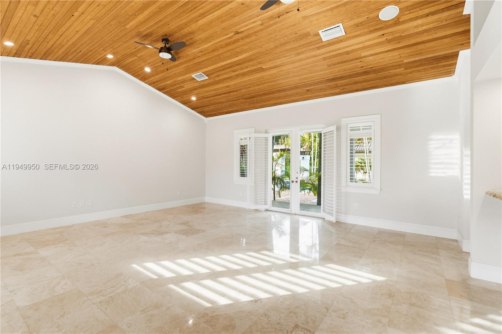 6200 SW 130th Ter Pinecrest, FL 33156