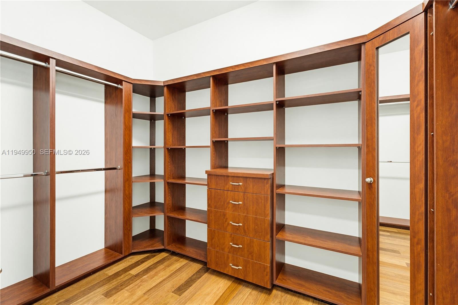 6200 SW 130th Ter Pinecrest, FL 33156