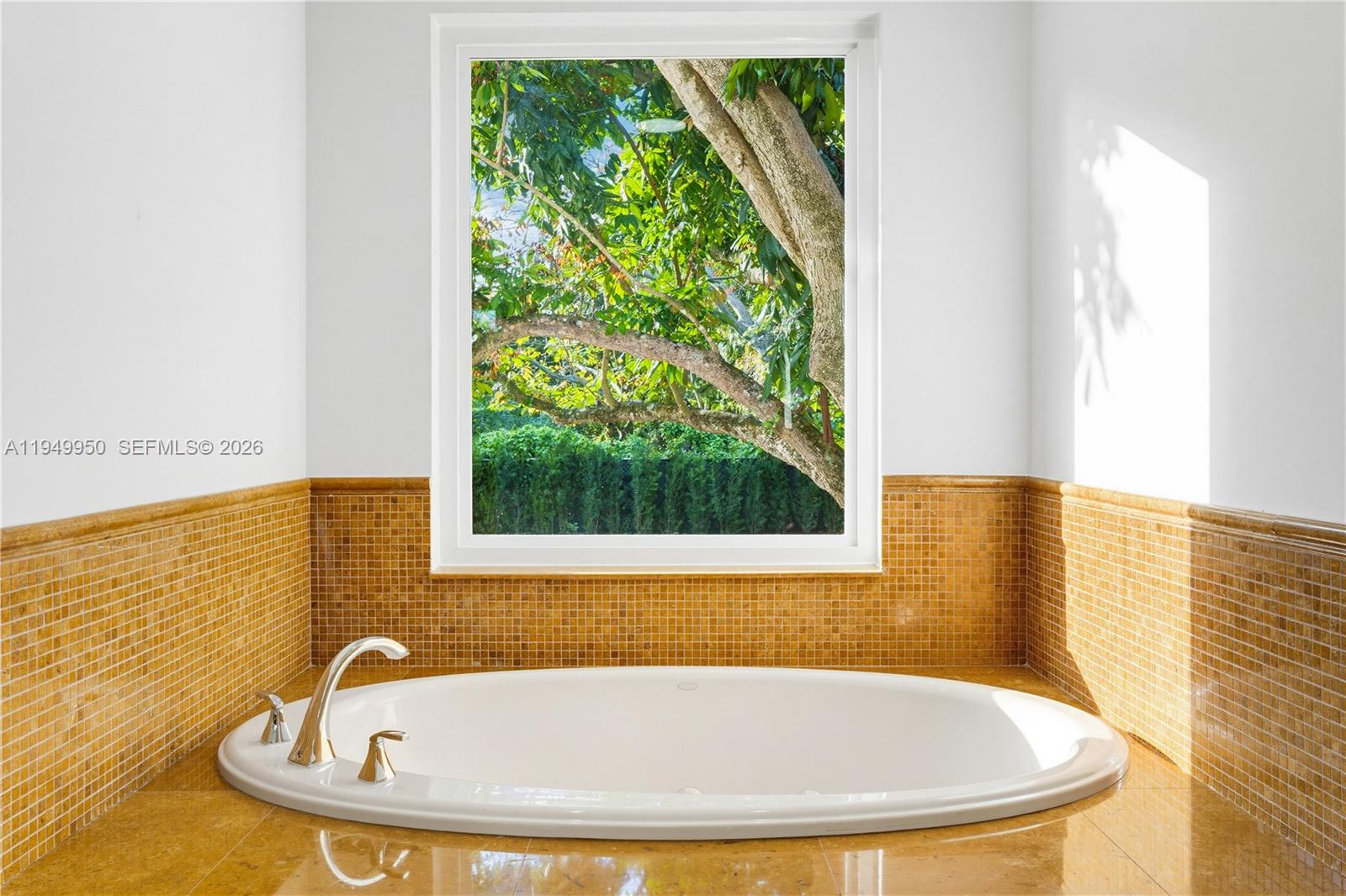 6200 SW 130th Ter Pinecrest, FL 33156