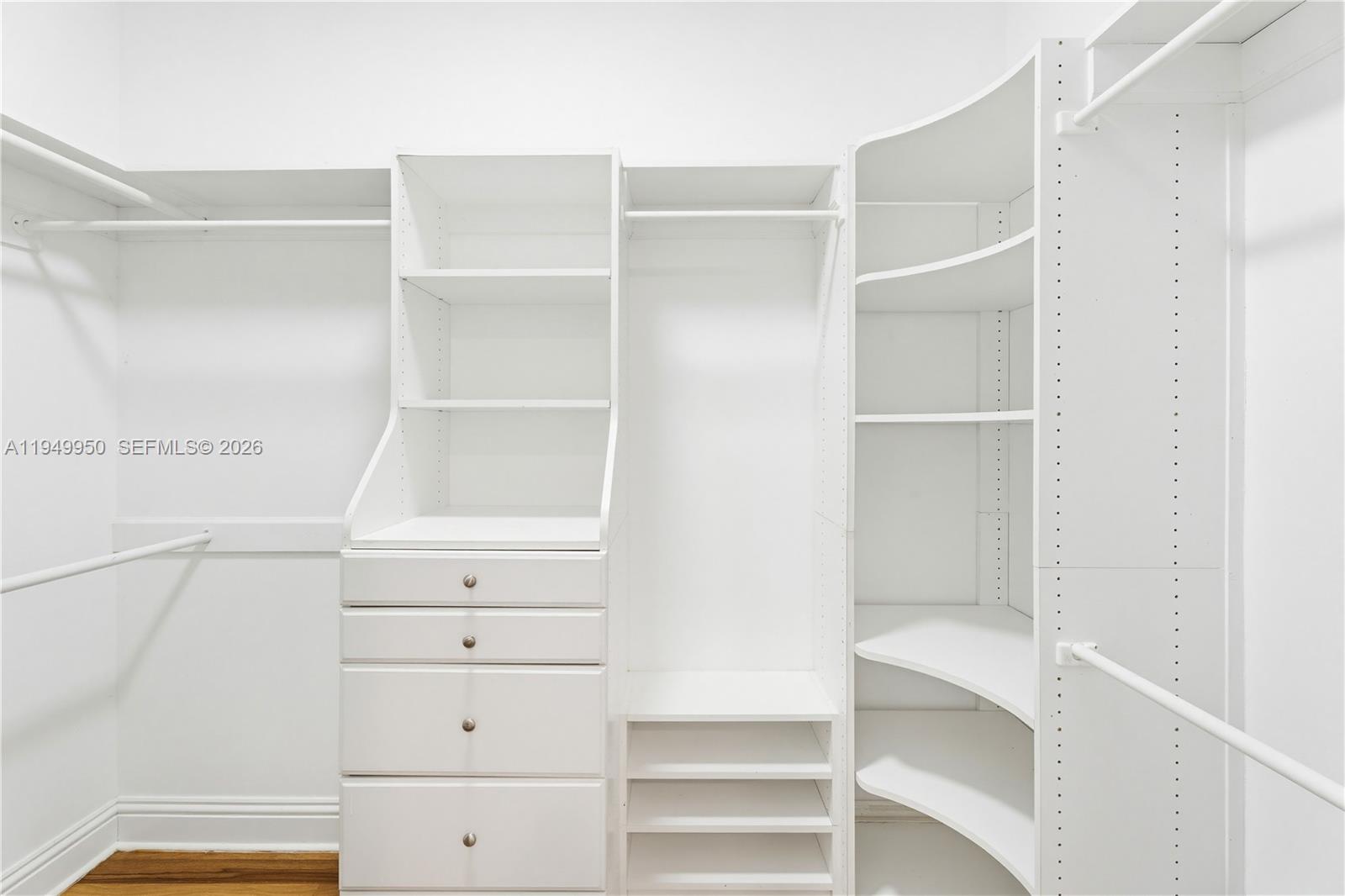 6200 SW 130th Ter Pinecrest, FL 33156