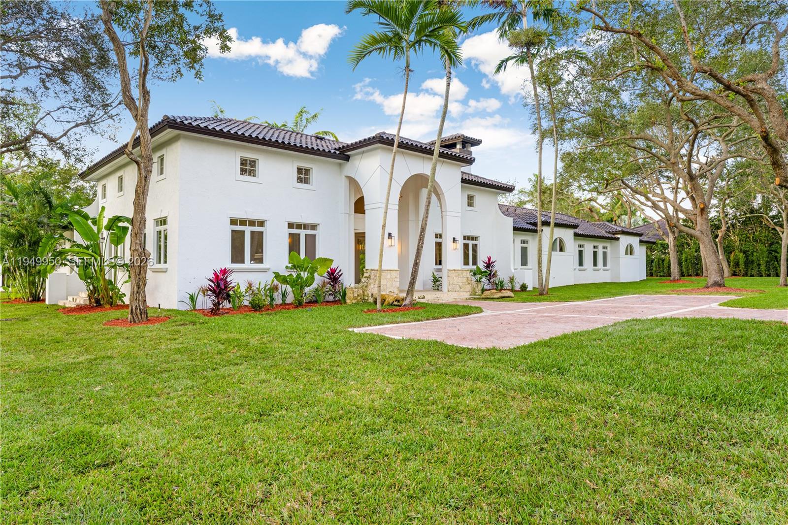 6200 SW 130th Ter Pinecrest, FL 33156