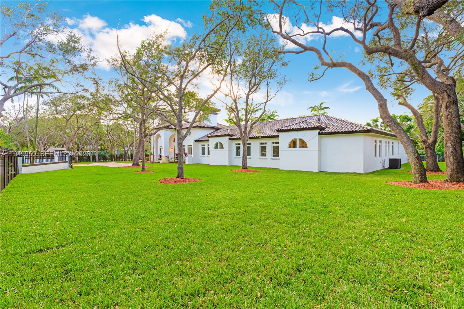 6200 SW 130th Ter Pinecrest, FL 33156