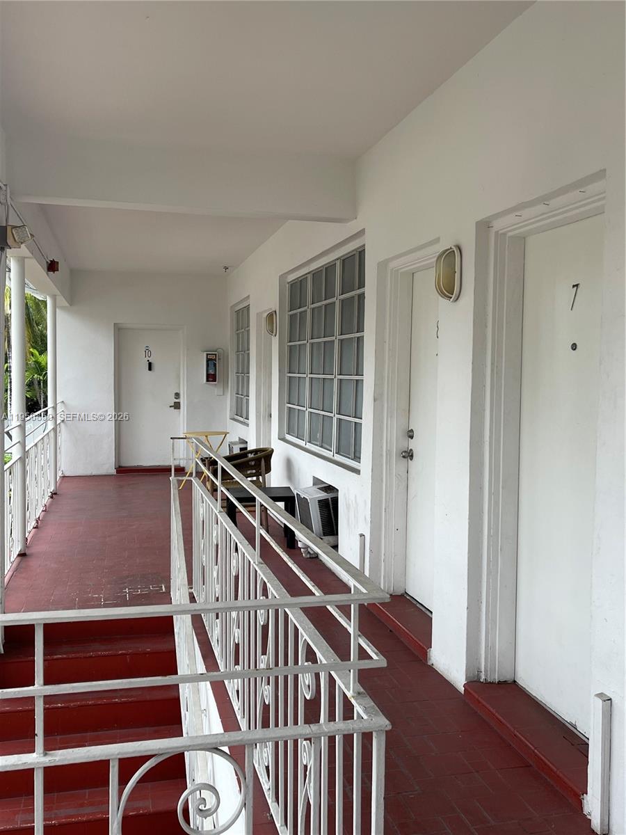 901 Pennsylvania Ave #7 Miami Beach, FL 33139