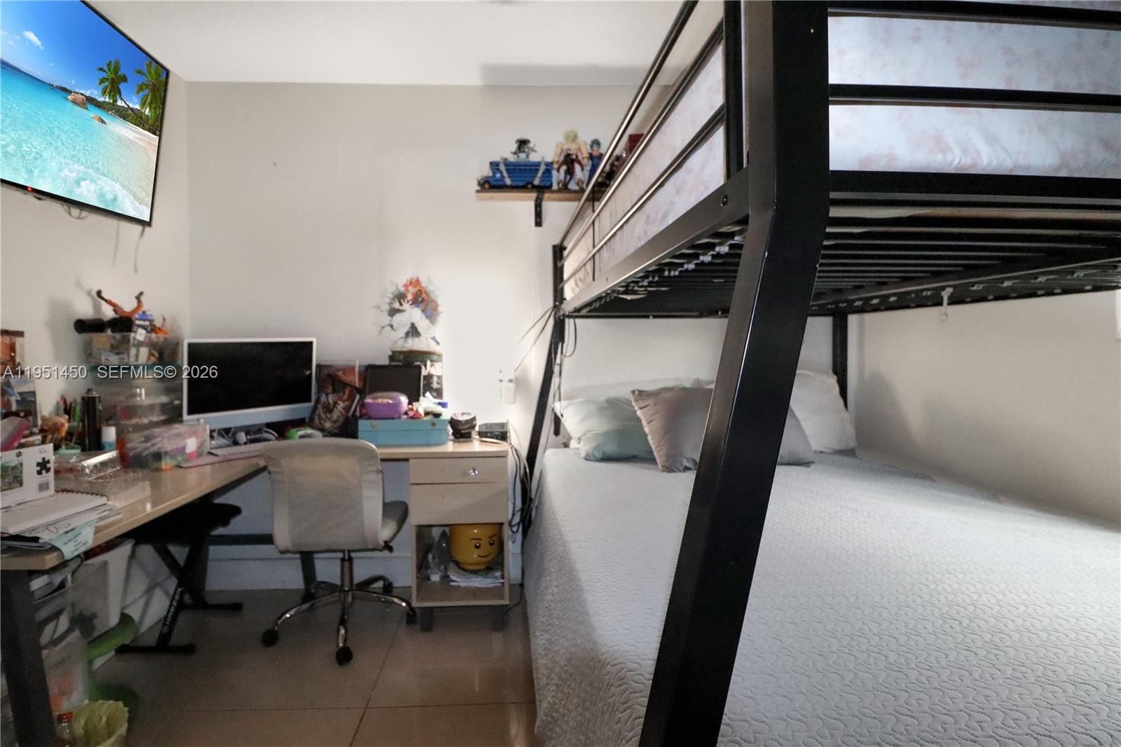 3529 W 14th Ln Hialeah, FL 33012