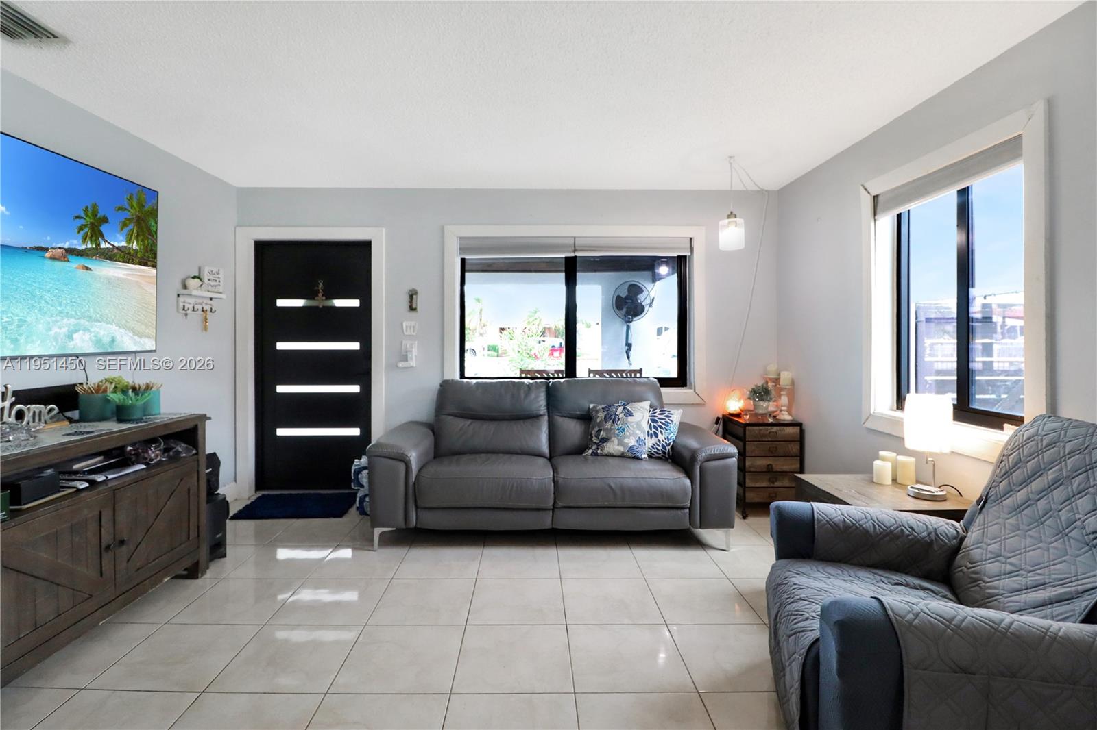 3529 W 14th Ln Hialeah, FL 33012