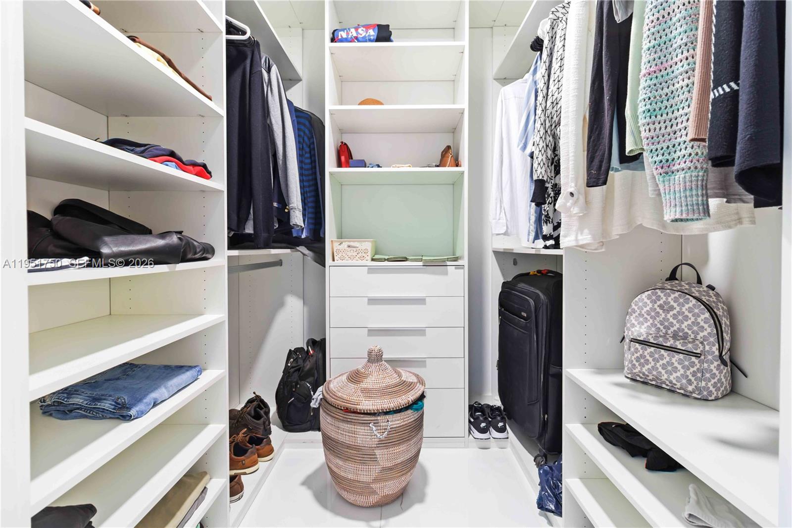 image Paramount Miami Worldcenter12