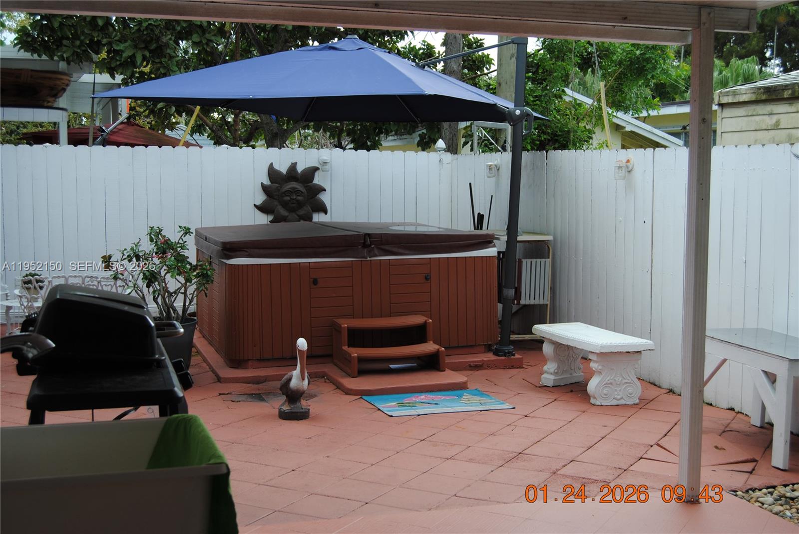 6320 NW 40th St Virginia Gardens, FL 33166