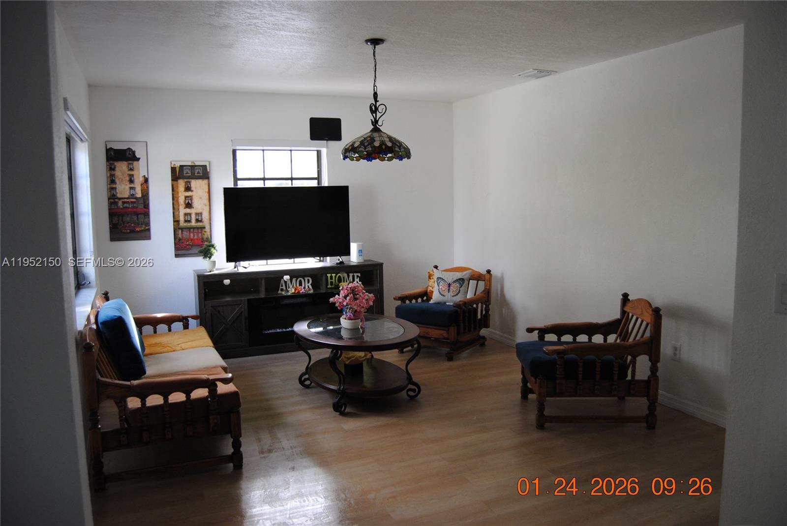 6320 NW 40th St Virginia Gardens, FL 33166