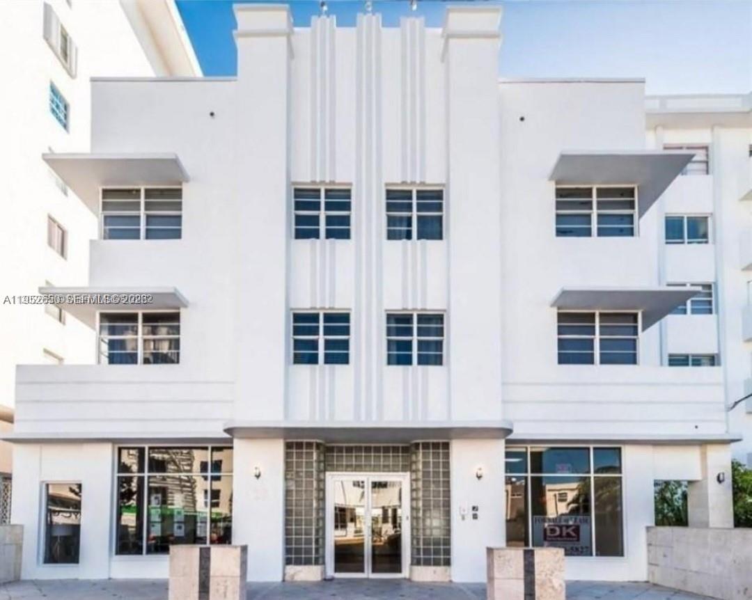 335 Ocean Dr #215 Miami Beach, FL 33139