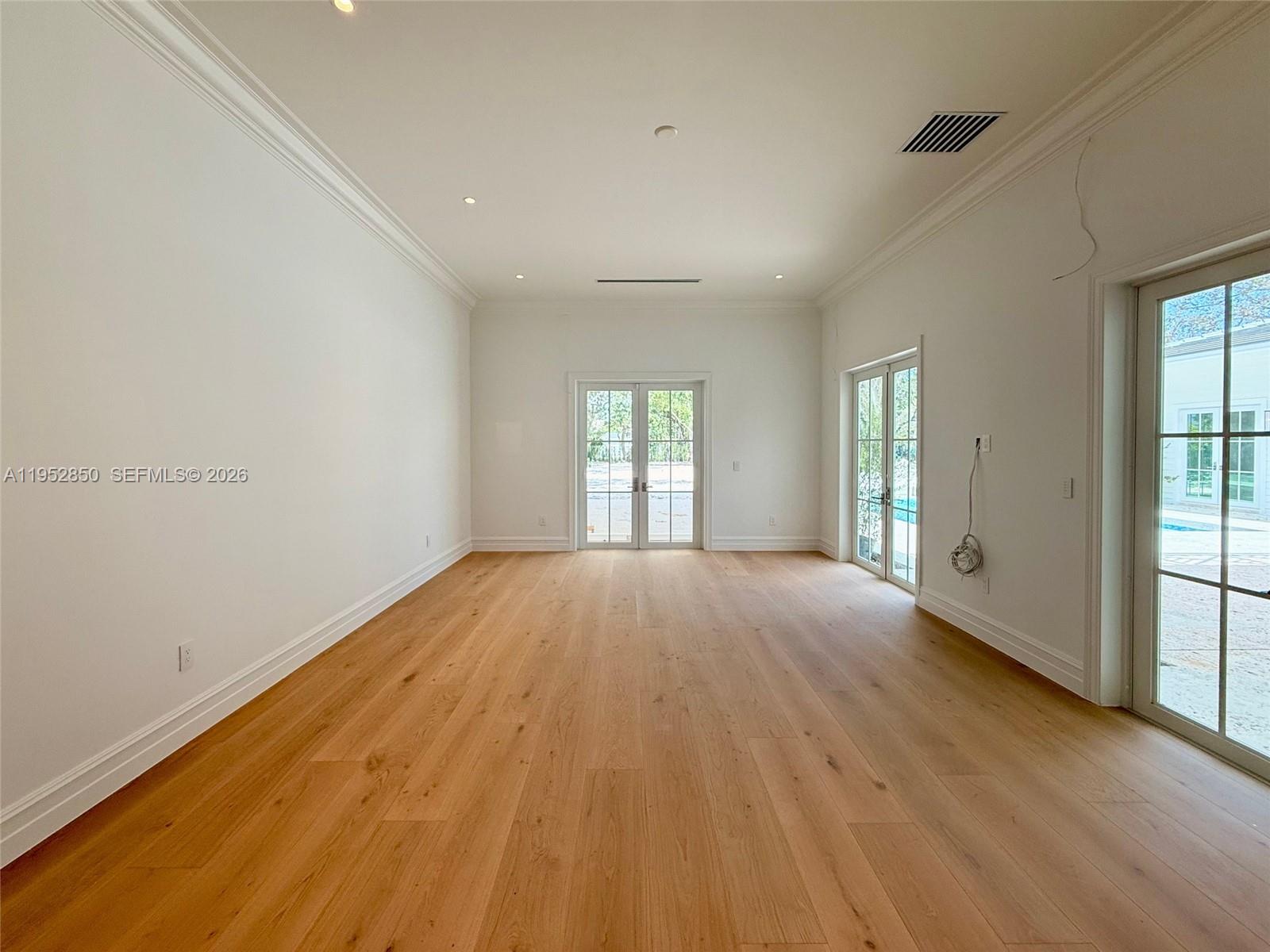 6475 SW 92nd St Pinecrest, FL 33156